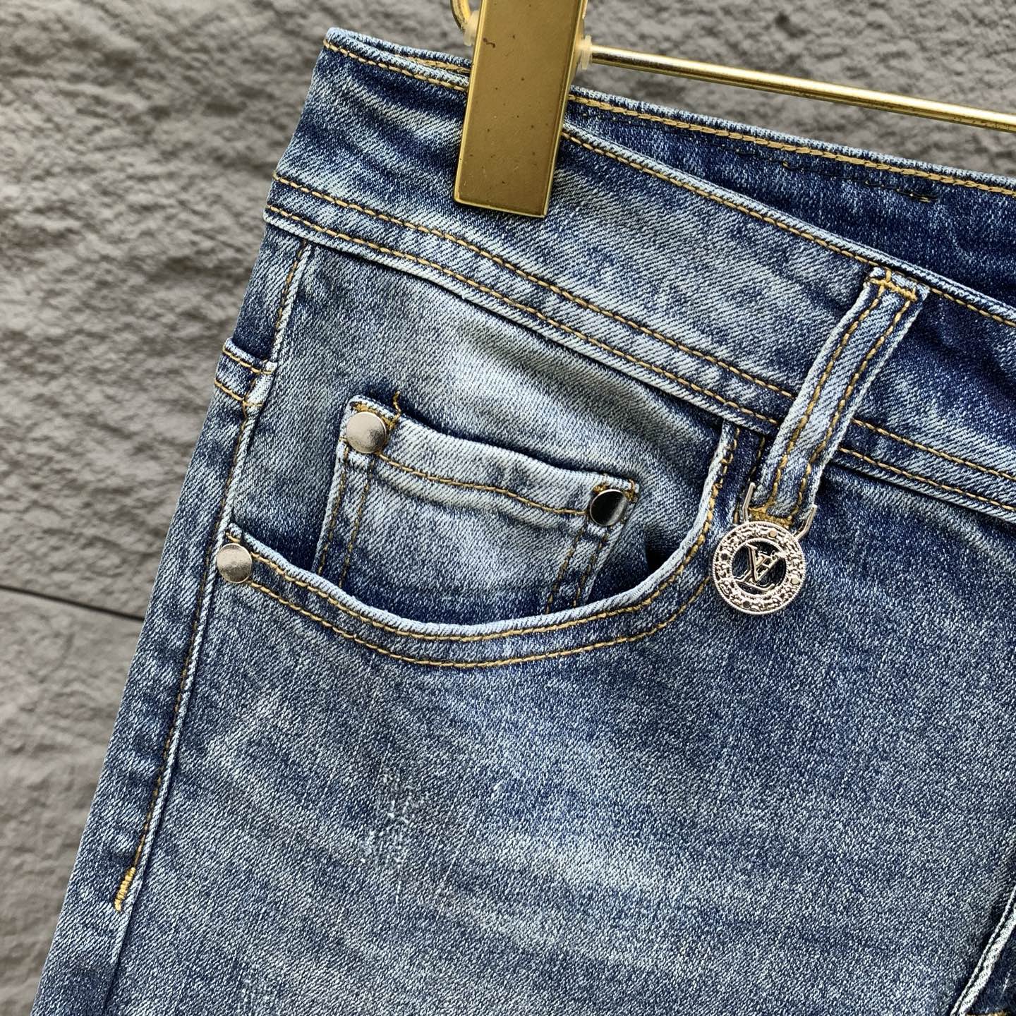 Louis Vuitton 25SS Men's Denim Jeans - Slim Fit, Stretch Fabric 7 i1760366964749 3624 0 4