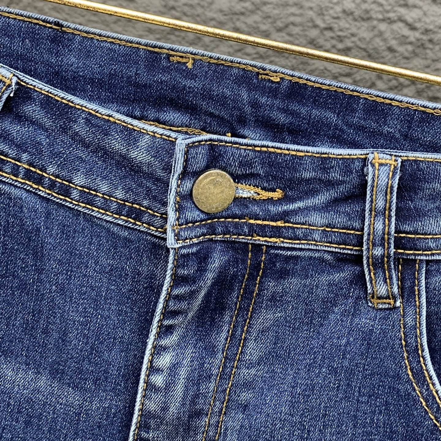 Descente Men's Slim Fit Denim Jeans - Premium Quality & Comfort 6 i1760367108478 4451 0 3