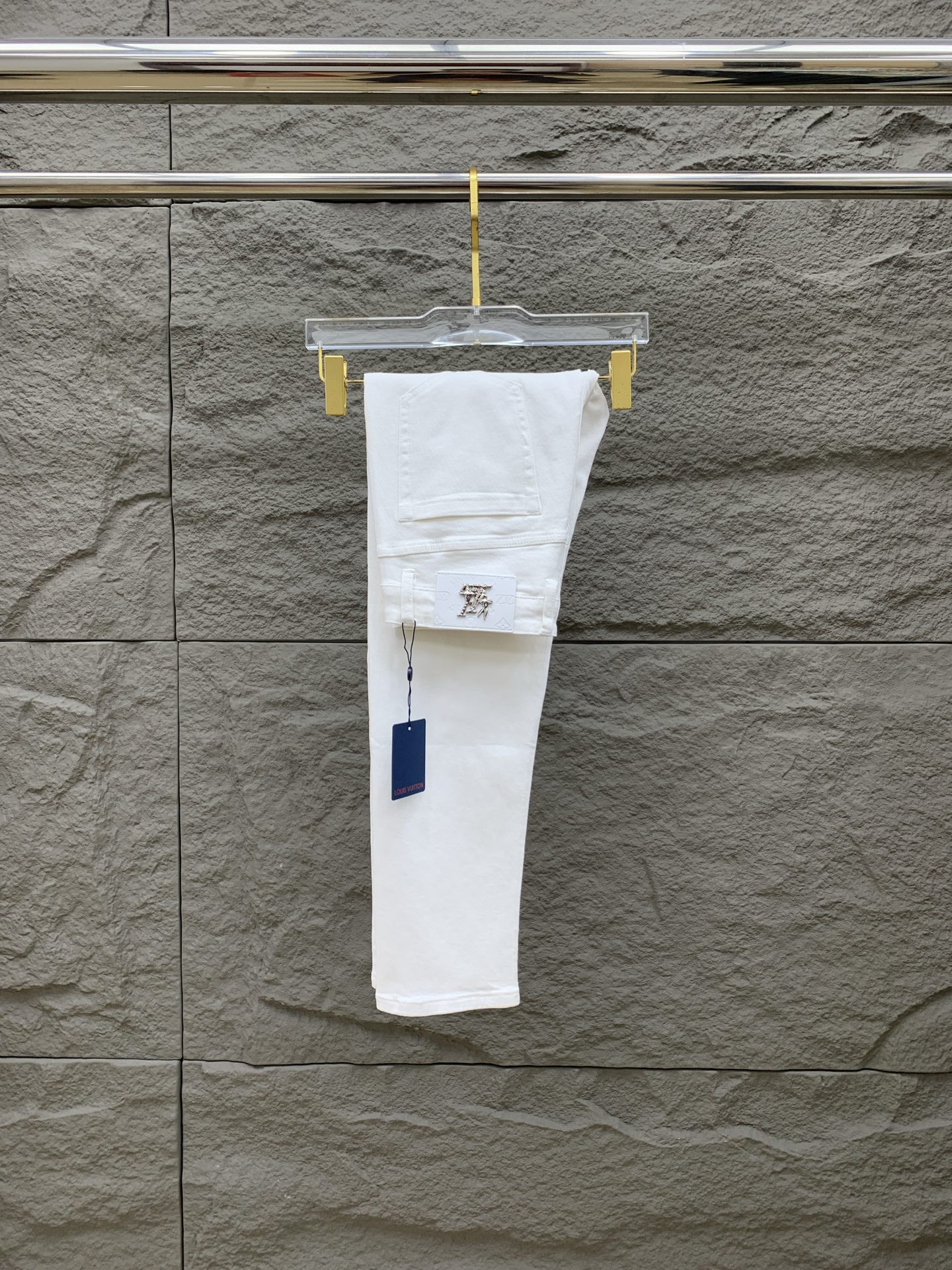 Louis Vuitton Witte Slim-Fit Jeans - Stijlvol, Comfortabel & Exclusief