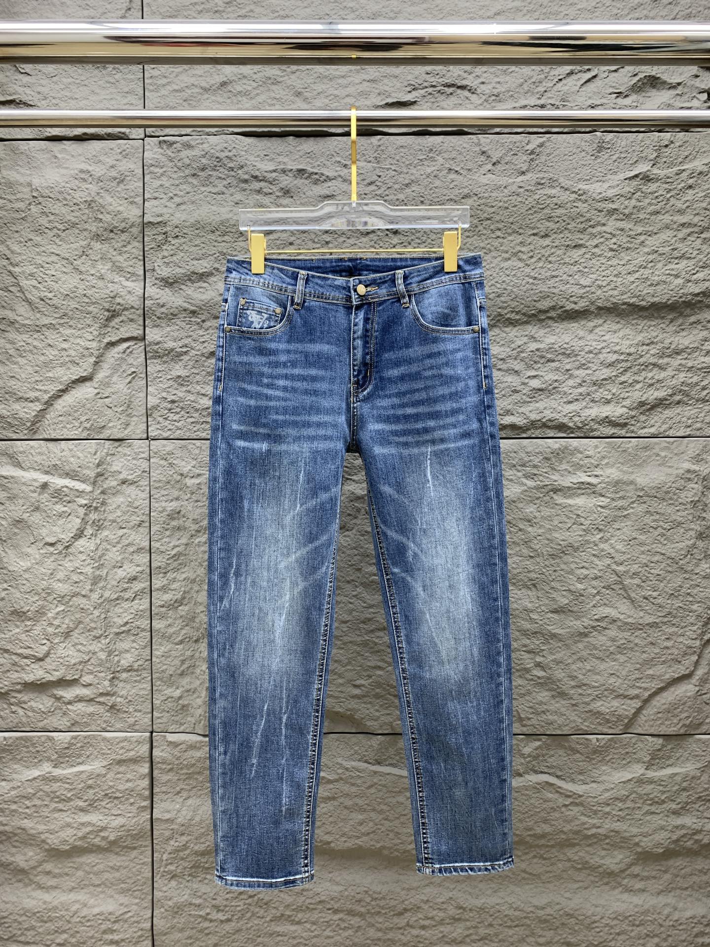 Louis Vuitton 25SS Men's Slim Fit Jeans - Premium Denim, Comfortable Stretch 3 i1760367292791 7384 0 0