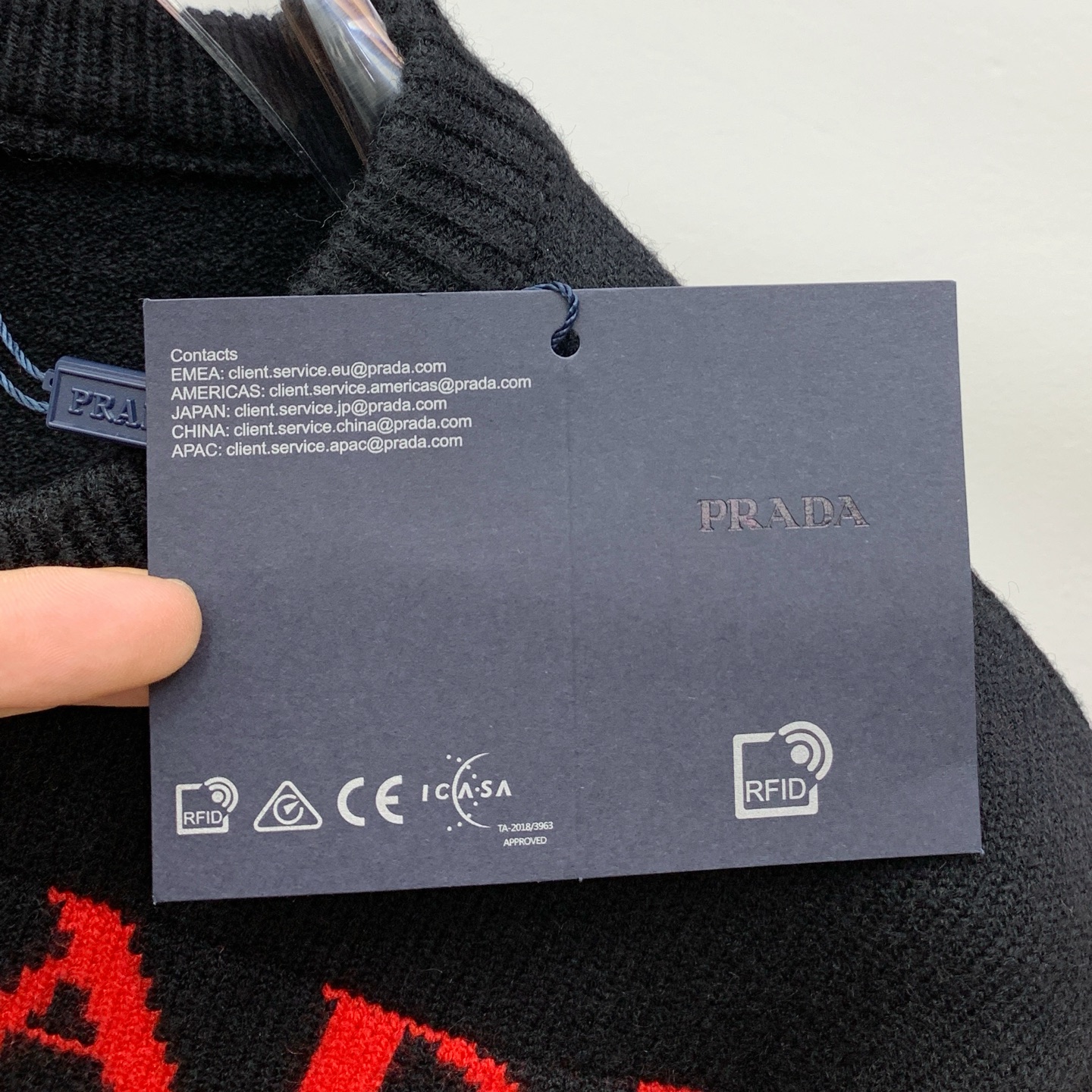 P普拉达25ss秋冬【新品】毛衣专供狠货，进口原版科技羊毛精纺！精细针织一体，色彩混织纯手工技艺呈现 档