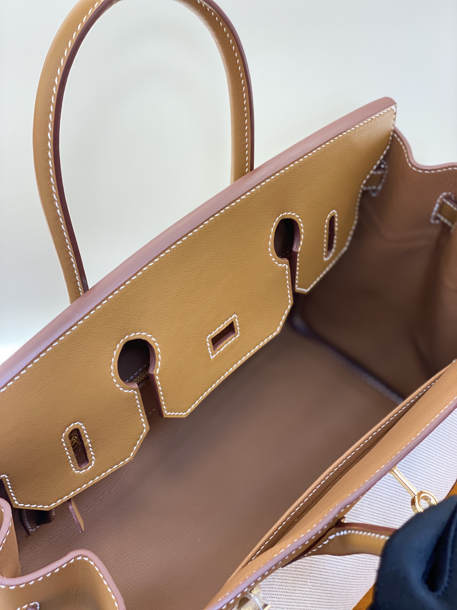 Birkin 25/30cm Pre-Owned Gold & Silver Hardware,Swift Leather & Canvas Bag 3 i1730254387 4163 2