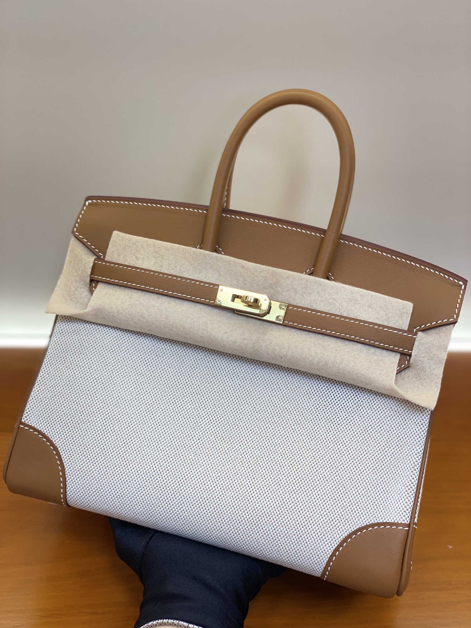 Birkin 25/30cm Pre-Owned Bag, Swift Leather Patchwork, Gold & Silver Hardware 11 i1730254479 1448 14