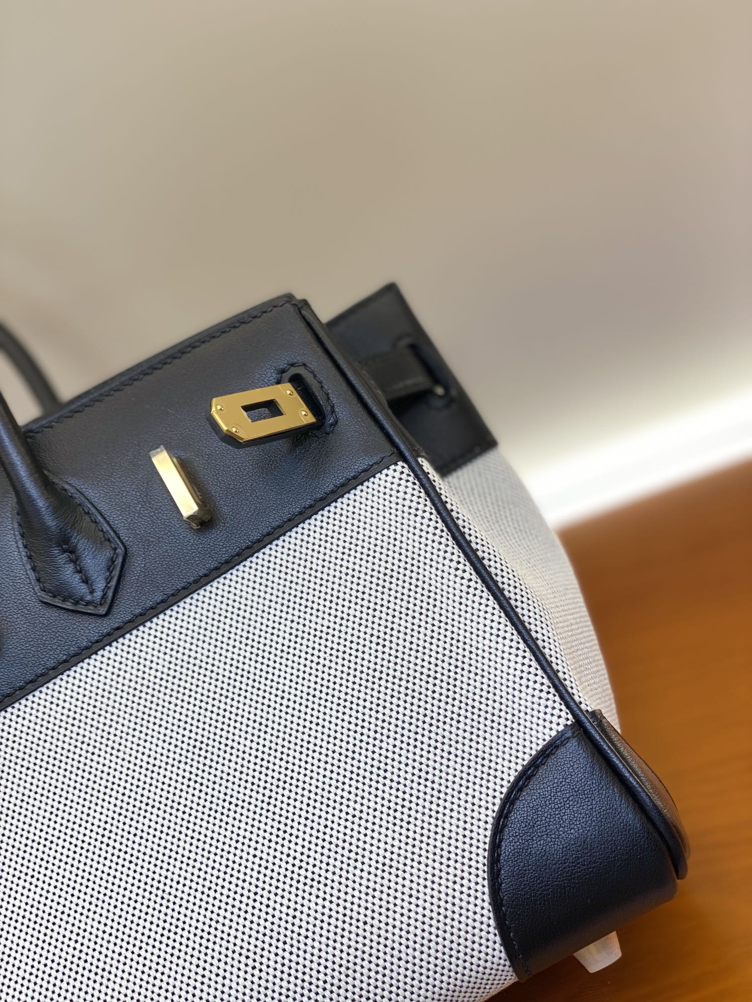 Birkin 25/30cm Black Swift Leather & Canvas Tote Bag with Gold Hardware 7 i1730254935 2658 0