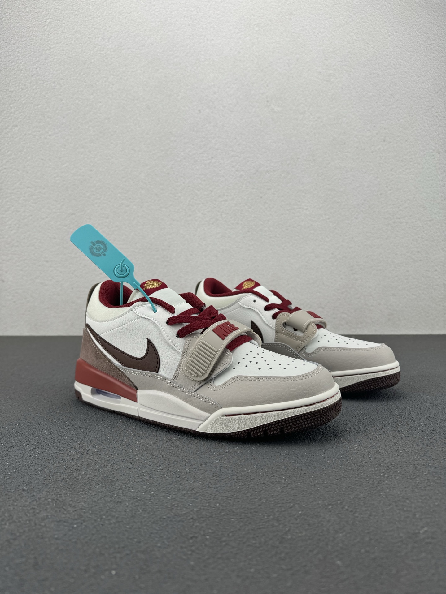 _dAv9sg9tJIJ8lF6Gzchmog18VGd-BhQme_SCBEw