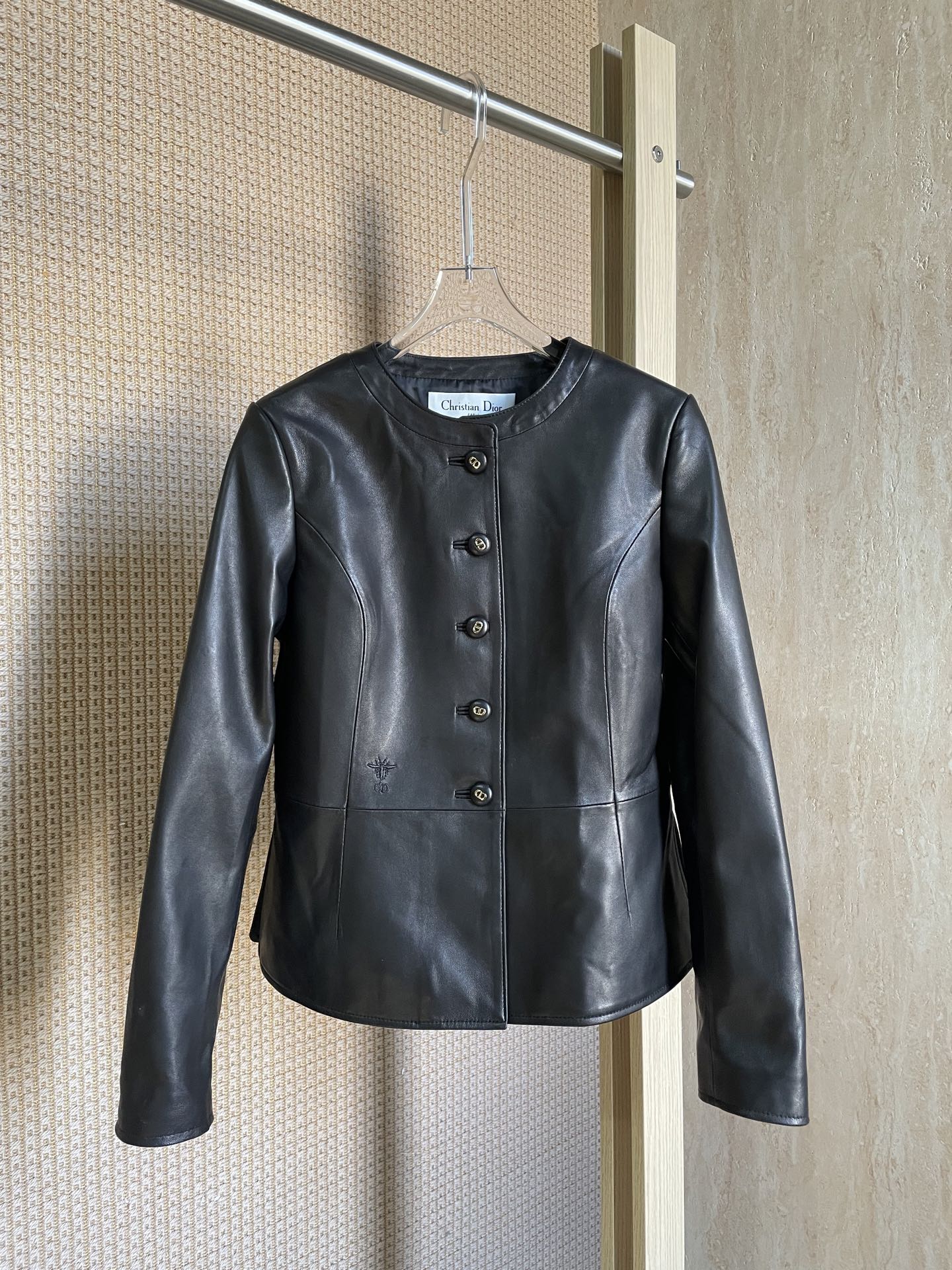 NO:702590,NEW!D*or new SIZE: S-L S size shoulder width 38, sleeve length 60, chest 94, length 56, Dior-clothing, dior,19860909NEW!D*or新款 SIZE: S-L S码肩宽38,袖长60,胸围94,衣长56,迪奥-服装,dior,,Women's clothing