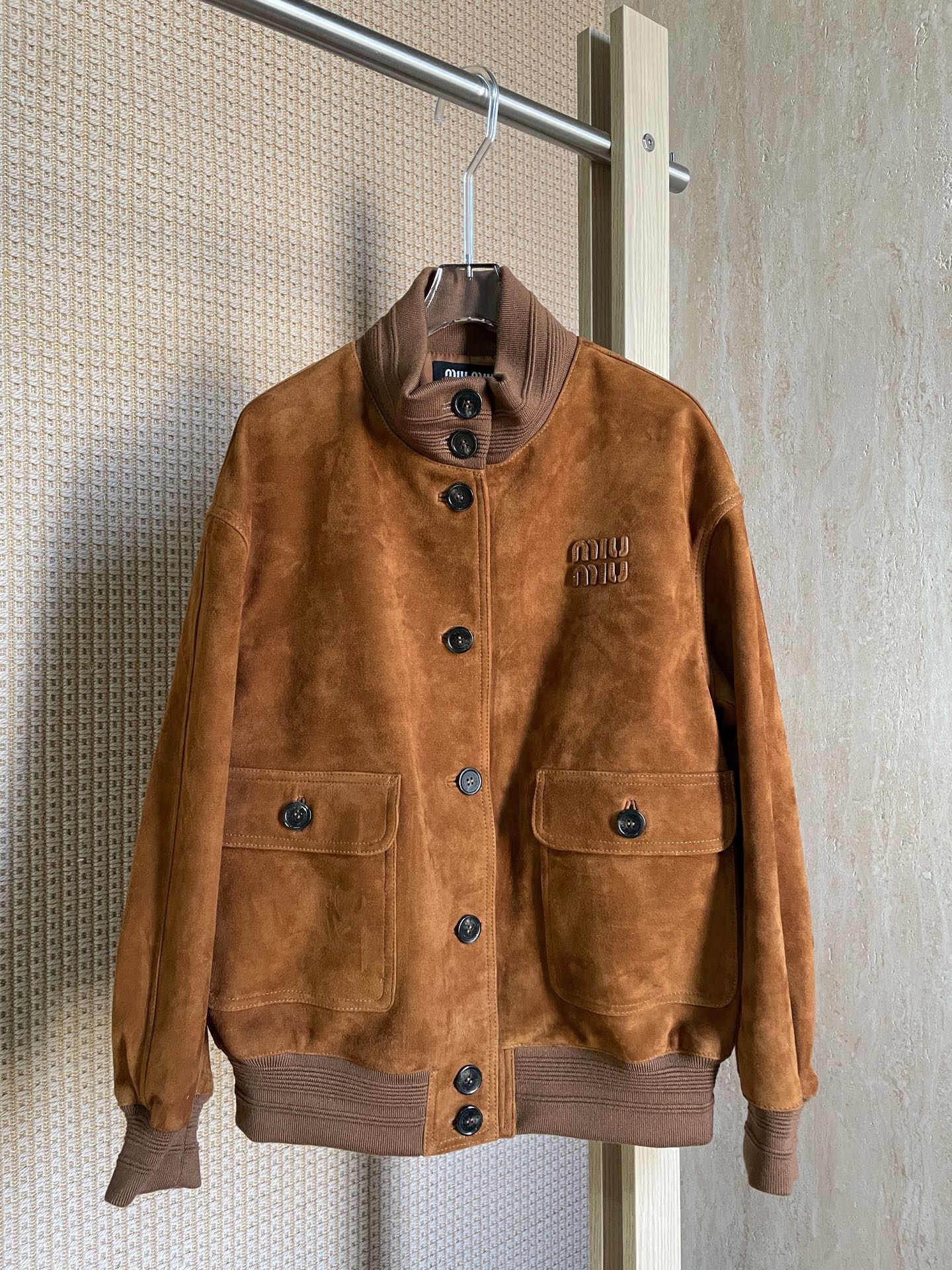 NO:702571,NEW!Miu new SIZE: S-L S size dropped shoulder sleeves bust 110, length 70, Miu Miu-clothing, miumiu,19860909NEW!Miu新款 SIZE: S-L S码落肩袖胸围110,衣长70,缪缪-服装,miumiu,,Women's clothing