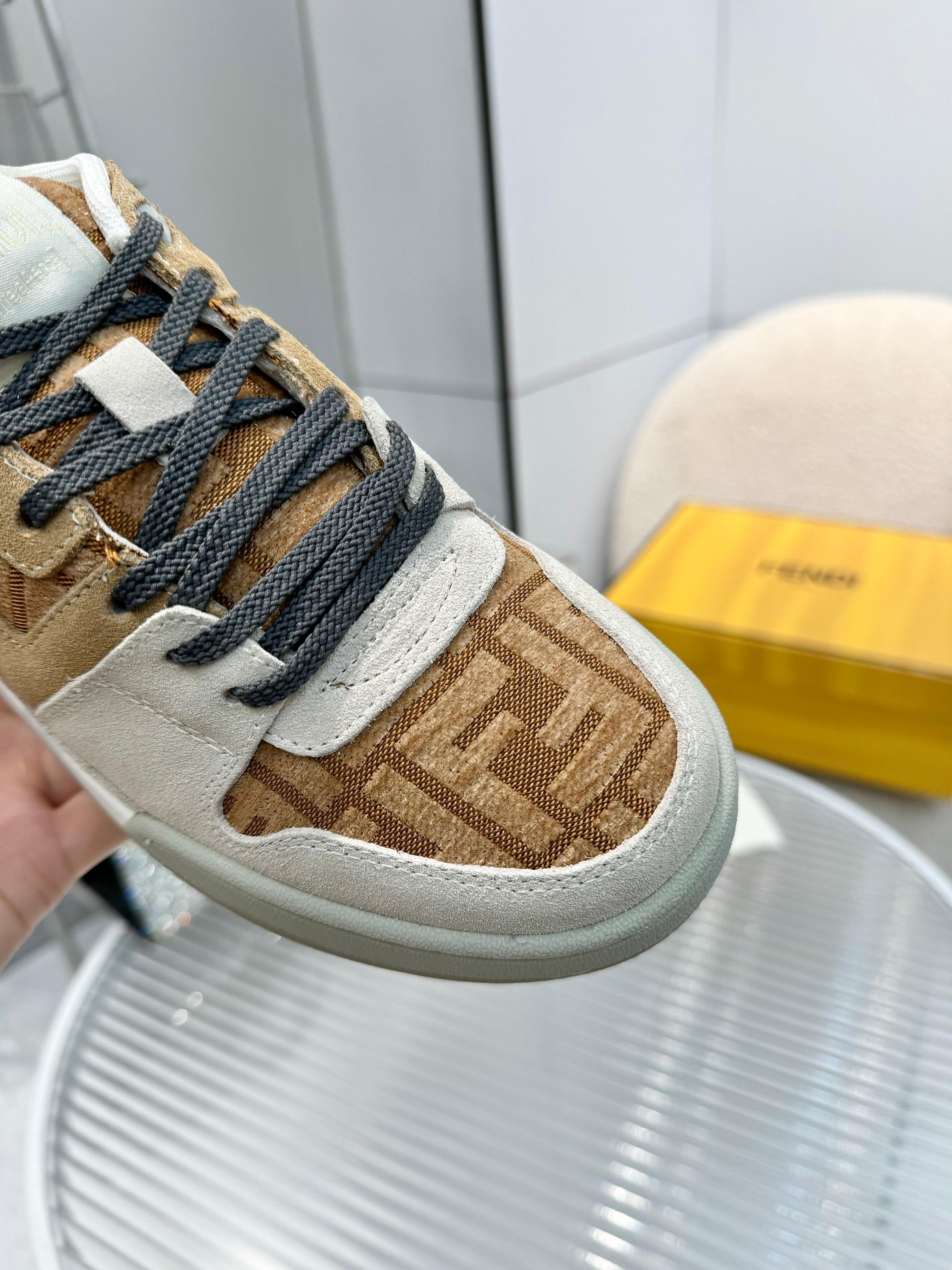 Fendi Match Sneakers Designer Kim Jones Retro FF Logo Leather and Canvas 6 a1741676068644 3517