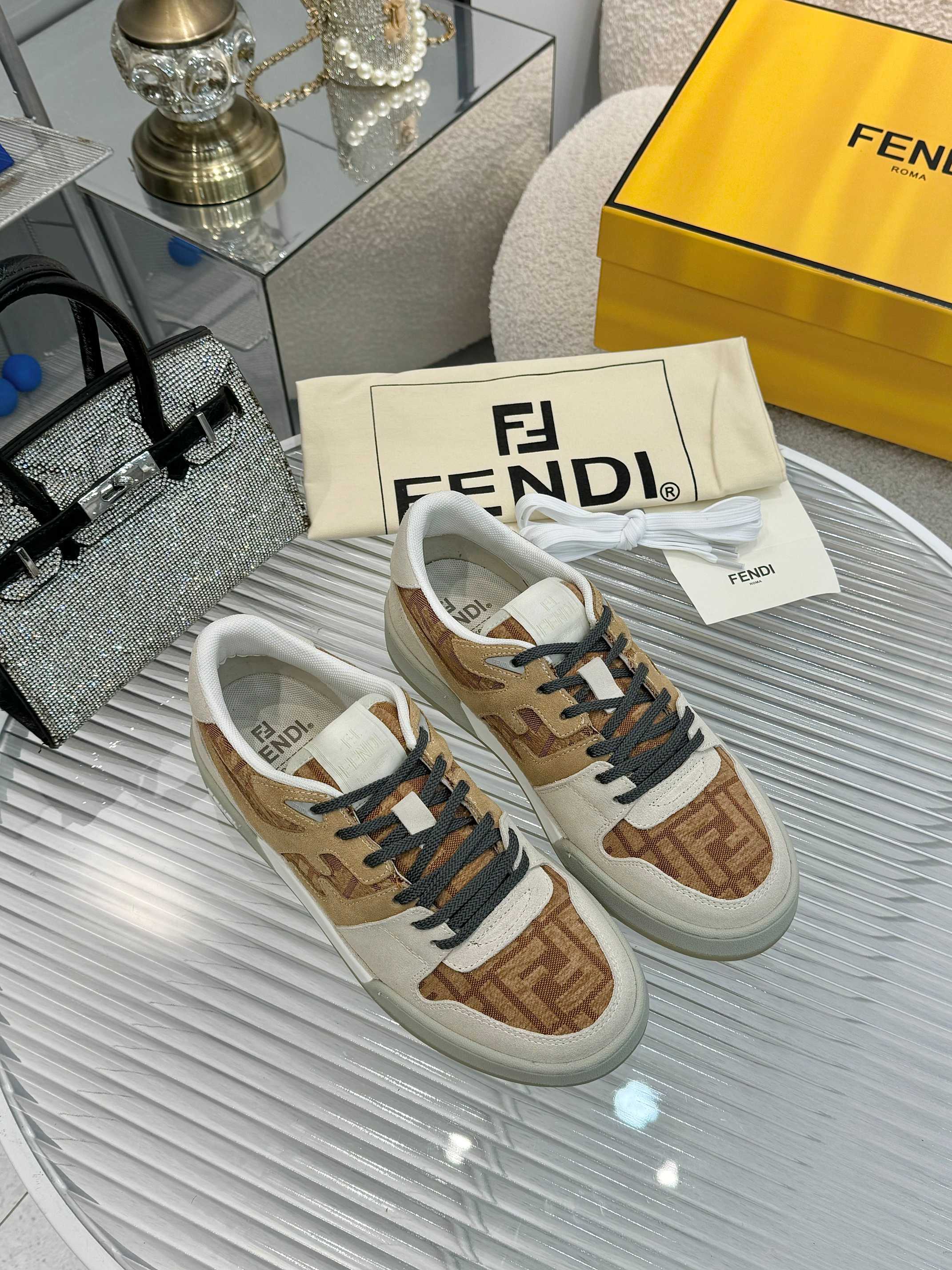 Fendi Match Sneakers Designer Kim Jones Retro FF Logo Leather and Canvas 4 a1741676069580 6428