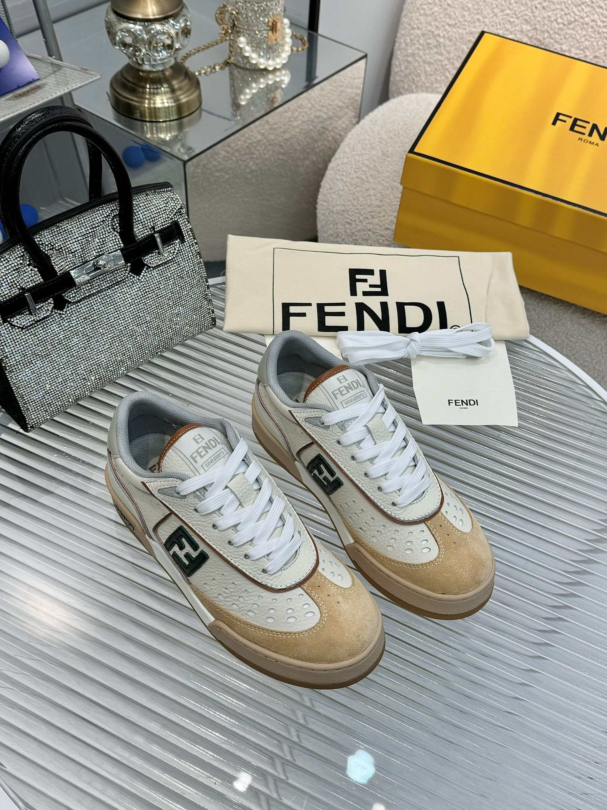 Fendi Match Sneakers: Stylish, Comfortable, and High-Quality Design 4 a1741676967371 4125