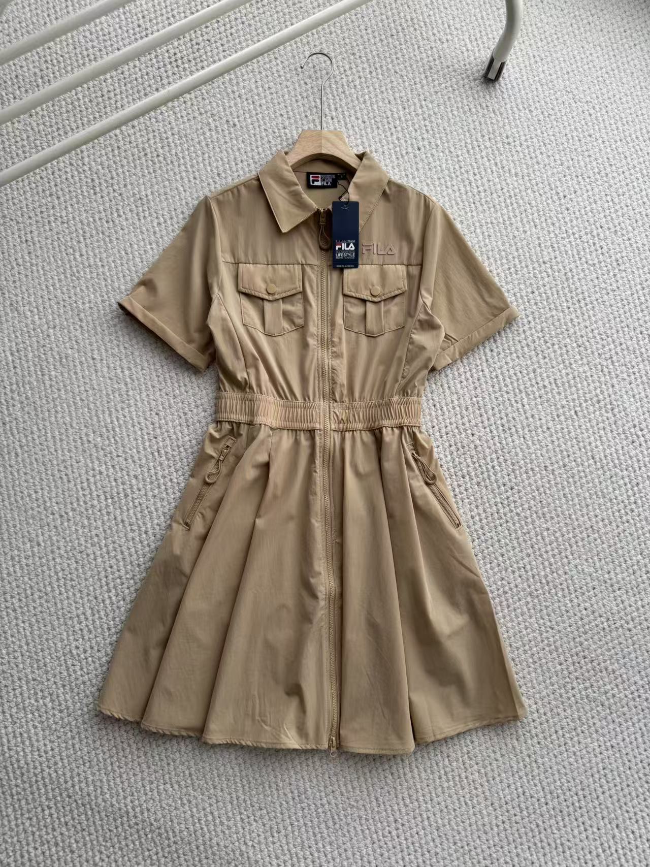 Alternative view of Dress 04381