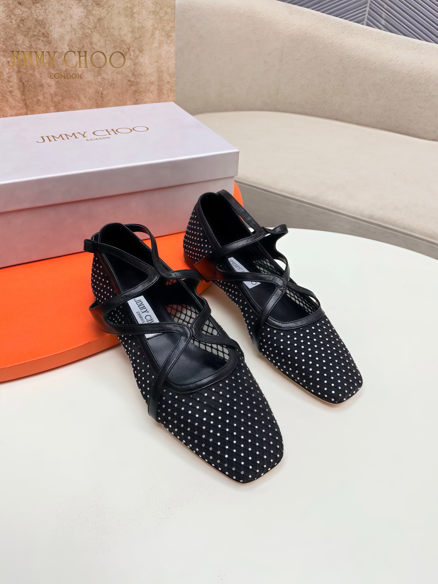 Jimmy Choo ELME FLAT Ballet Shoes: Luxe Black Lambskin, Flash Silver, Net Drill. - 图片 1