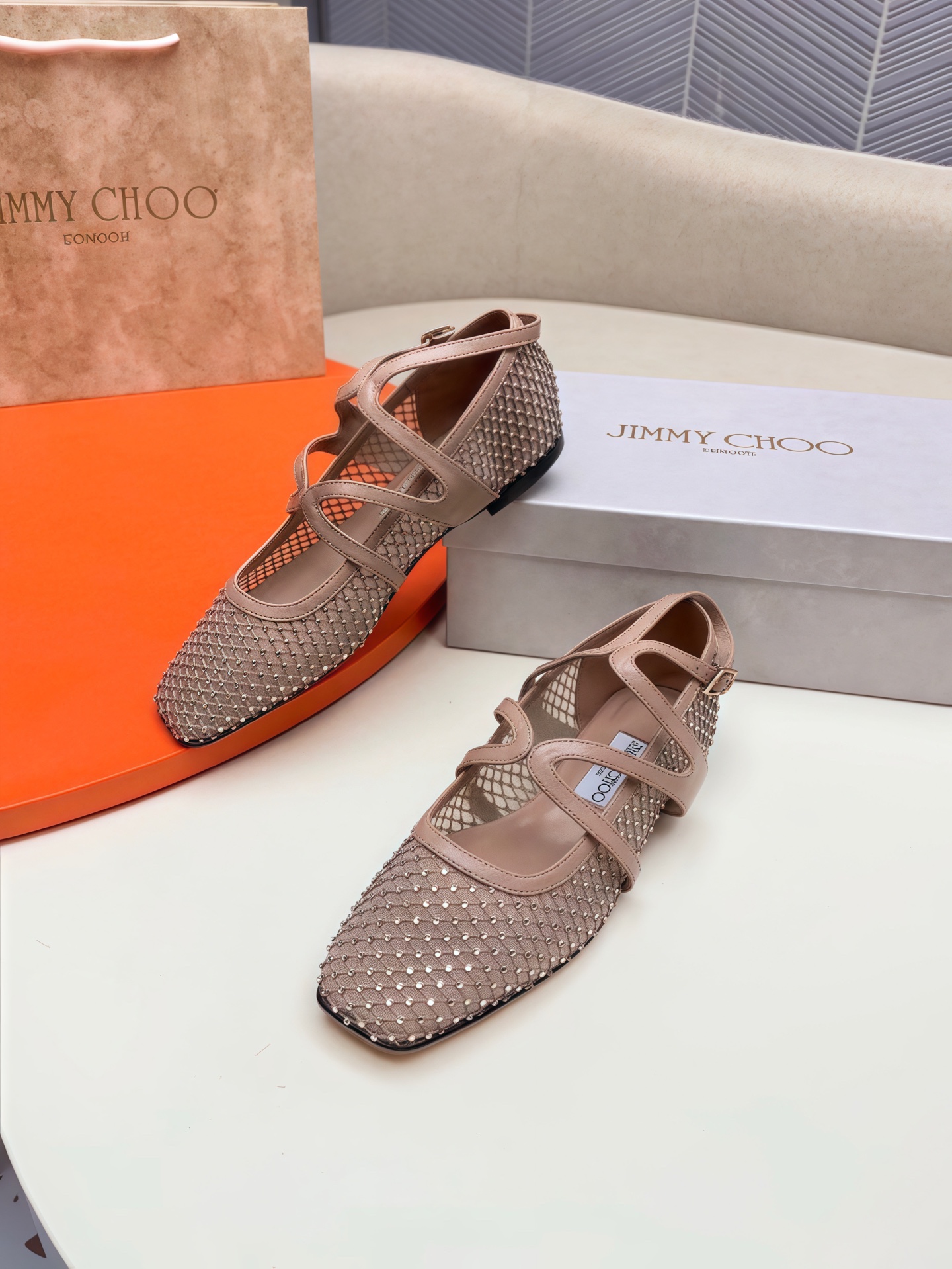 Jimmy Choo ELME FLAT Ballet Shoes: Luxe Design with Sheepskin and Silver Flash - 图片 3