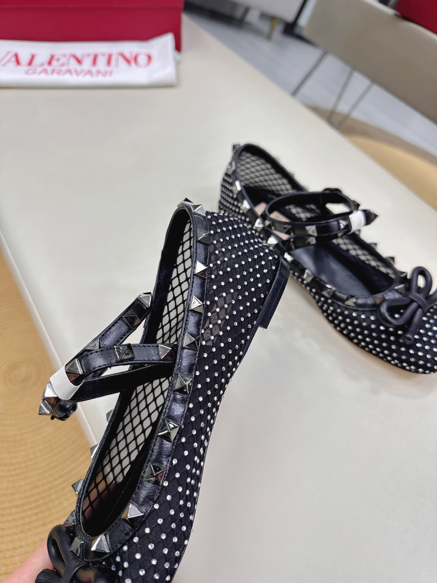 Valentino Ballet Shoes: Classic Rockstud Elements in Elegant Designs, New Collection. - 图片 7