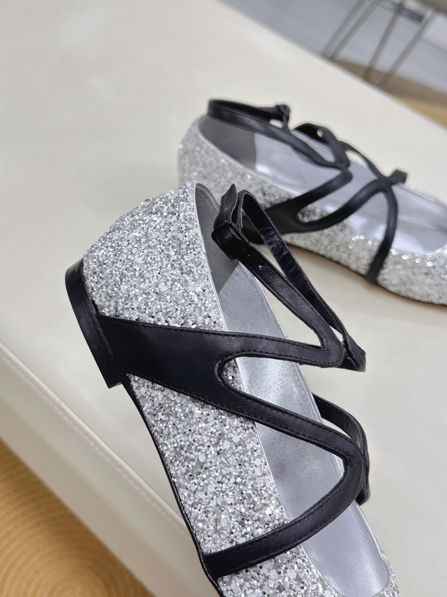 Jimmy Choo ELME FLAT Ballet Shoes: Luxe Style in Four Colors, VIP Exclusive. - 图片 7