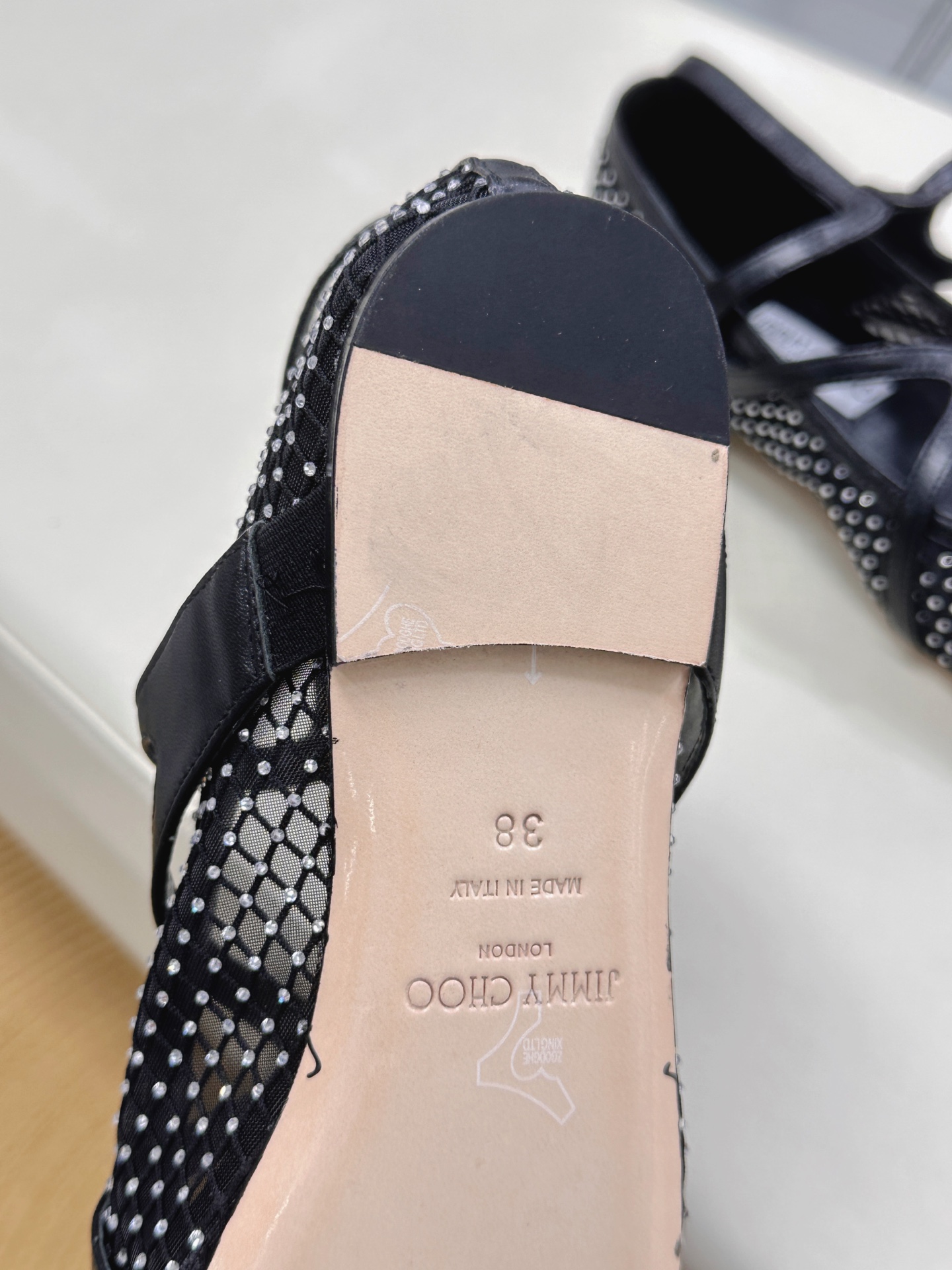 Jimmy Choo ELME FLAT Ballet Shoes: Luxury Lambskin with Flash Silver Details. - 图片 8