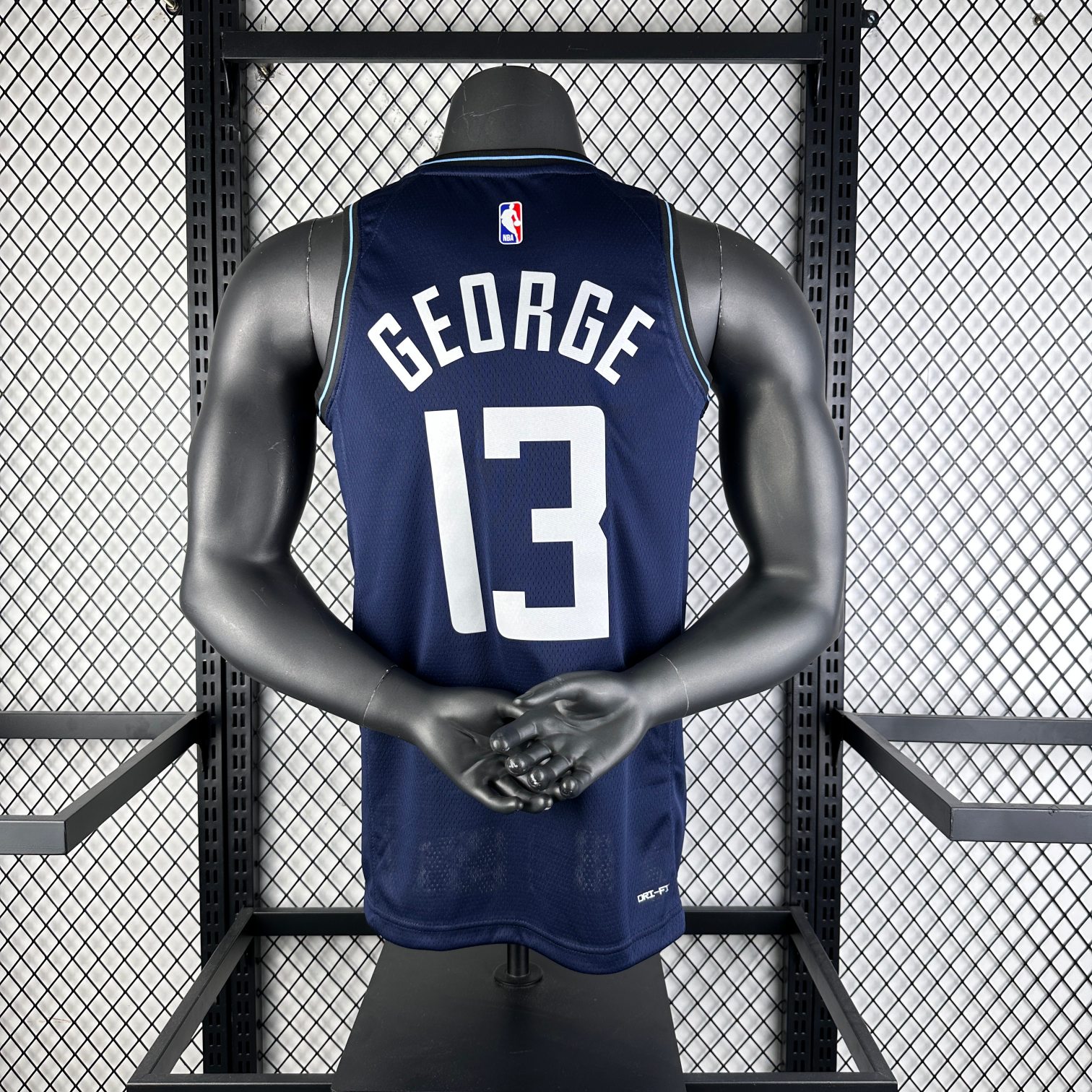 Paul George Express 23-24 City Jersey: Features, Sizes, and Colors - 图片 4