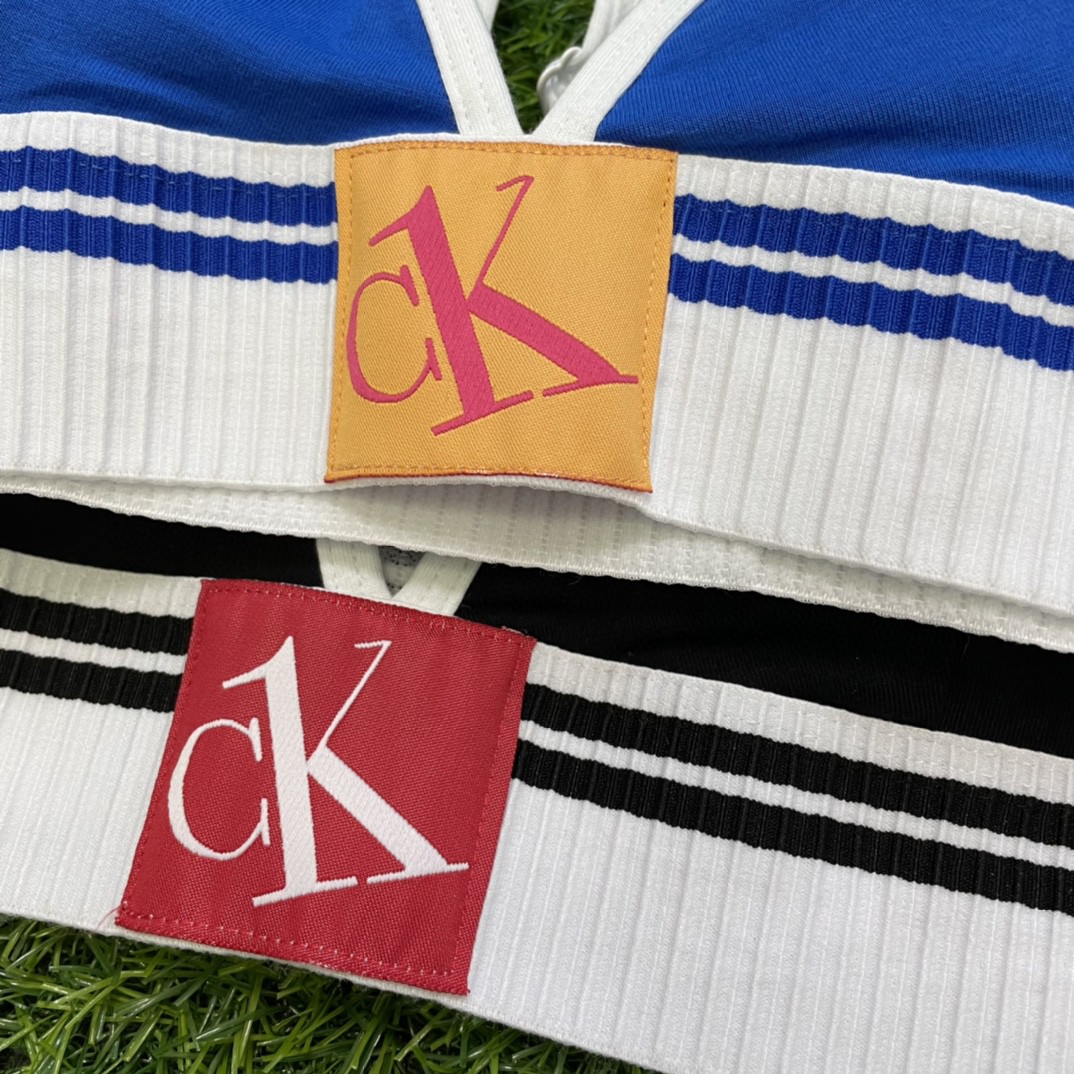 “Calvin Klein CK Classic Vest: Unbuttoned Sports Kit, Various Sizes and Colors” - 图片 6