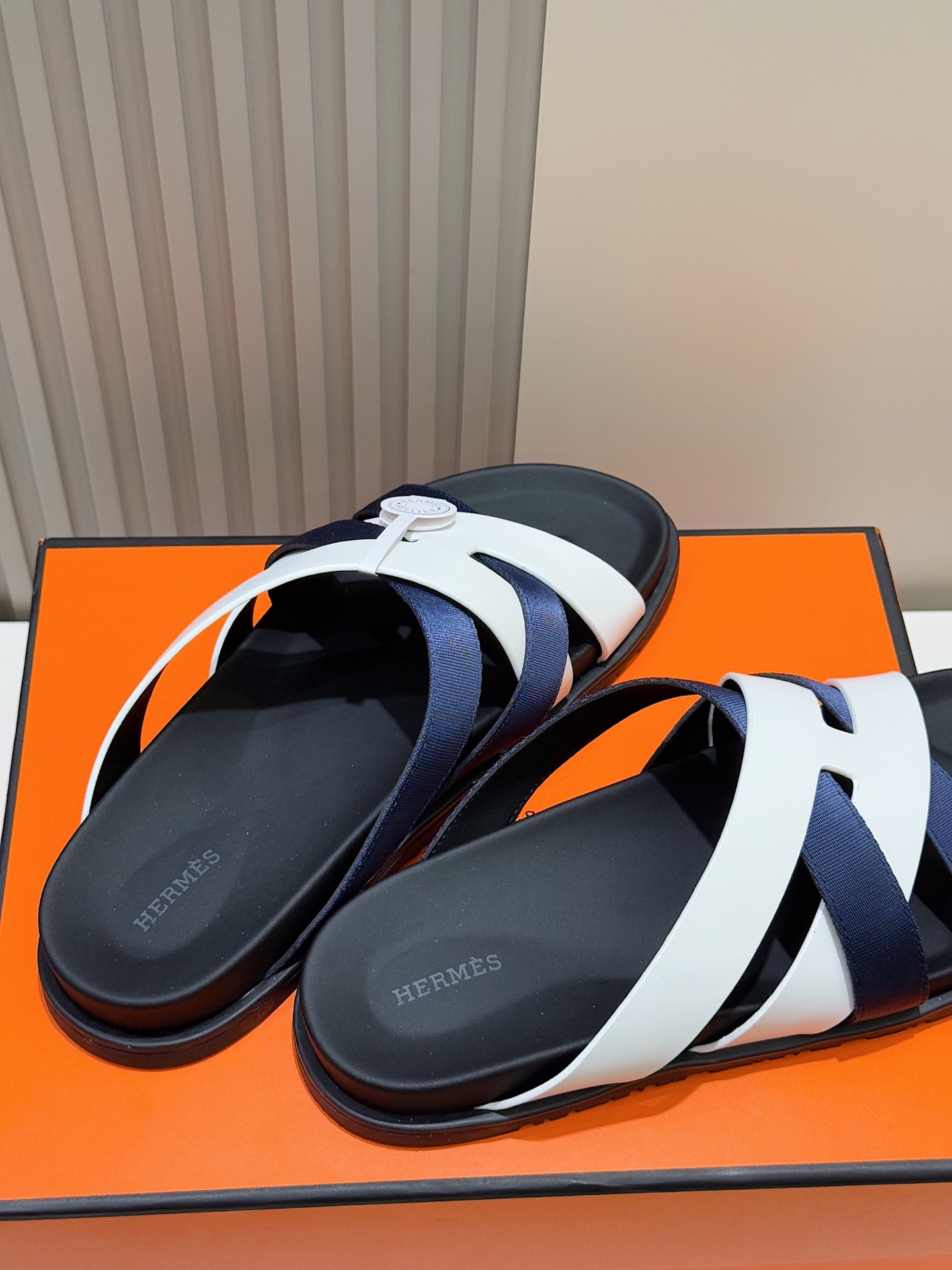 Hermes Men's Kazimir Woven Leather Sandals - Stylish Summer Slides 8 i1741007313962 4658 0 6