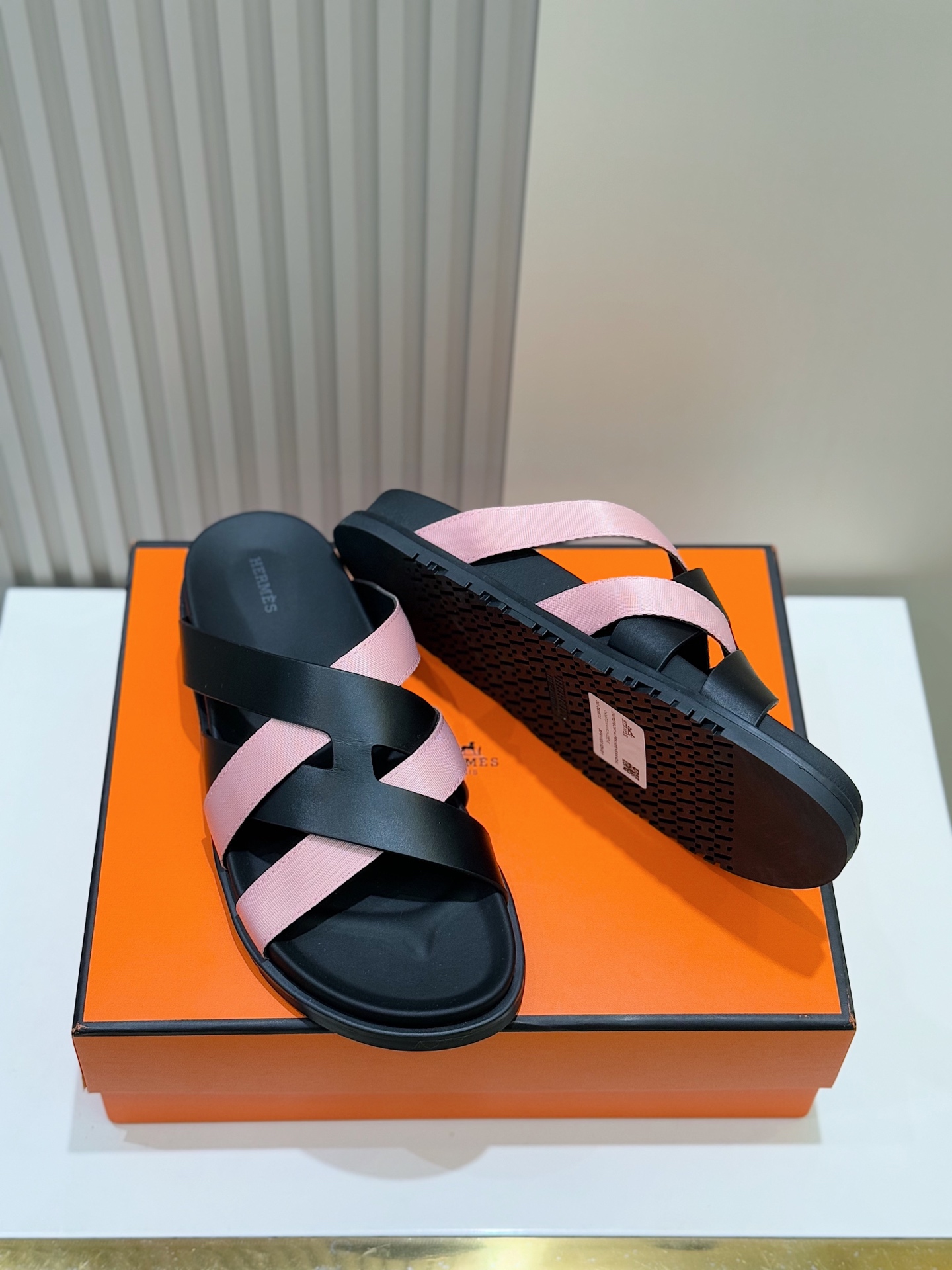 Hermes Men's Kazimir Sandals - Premium Leather Slides with 'H' Design 8 i1741007445098 6781 0 6