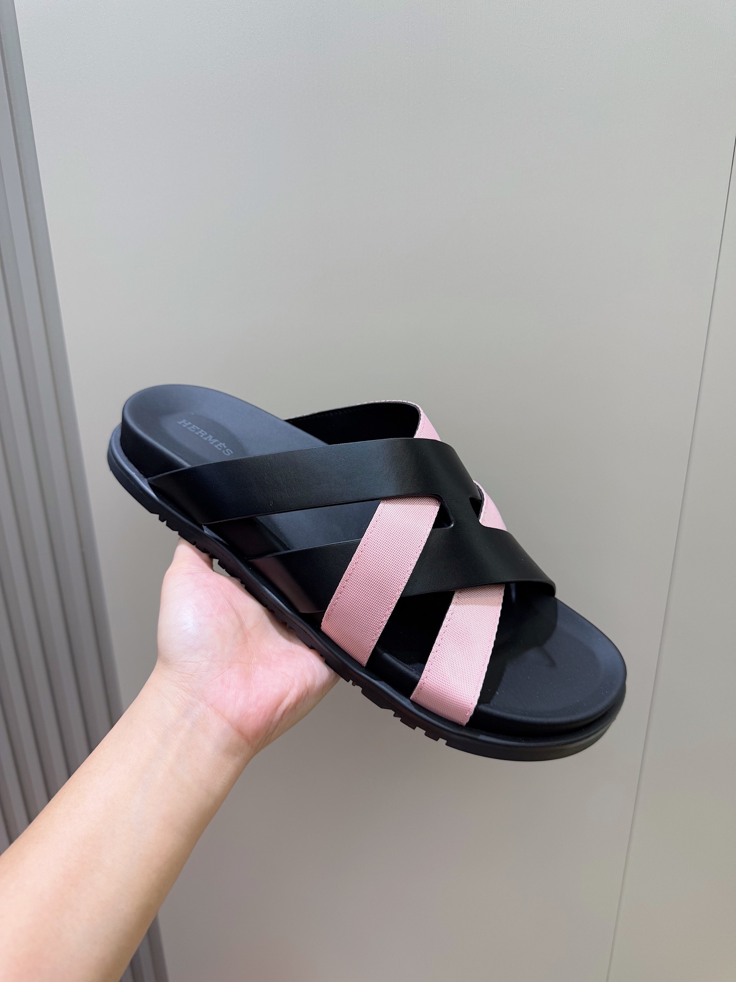 Hermes Men's Kazimir Sandals - Premium Leather Slides with 'H' Design 7 i1741007445931 8970 0 5
