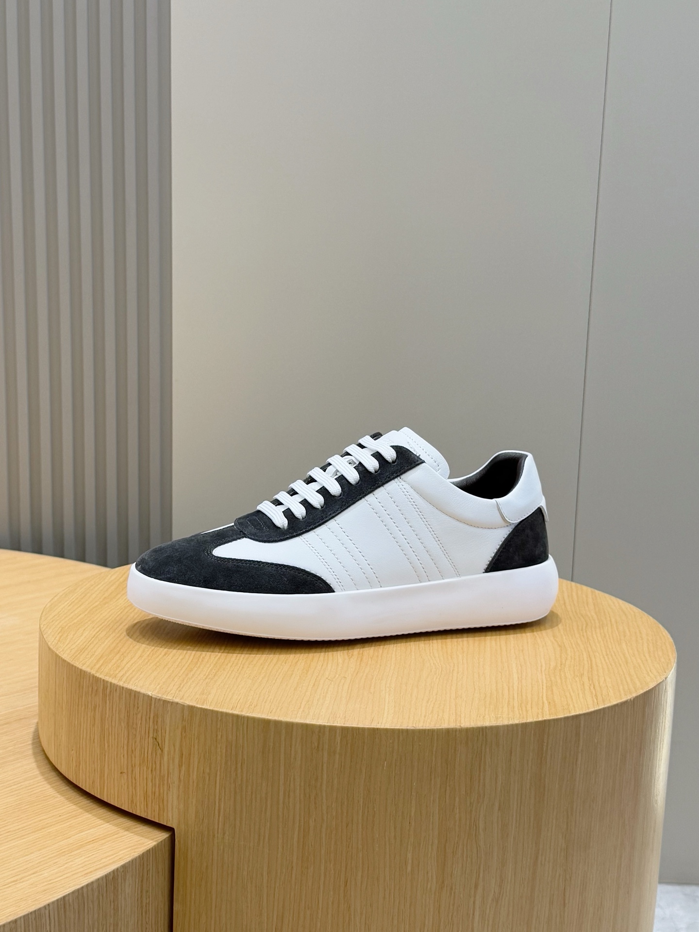 Brioni Men's Suede and Calfskin Leather Casual Sneakers - Size 39-44 3 i1742576847820 9219 0 1