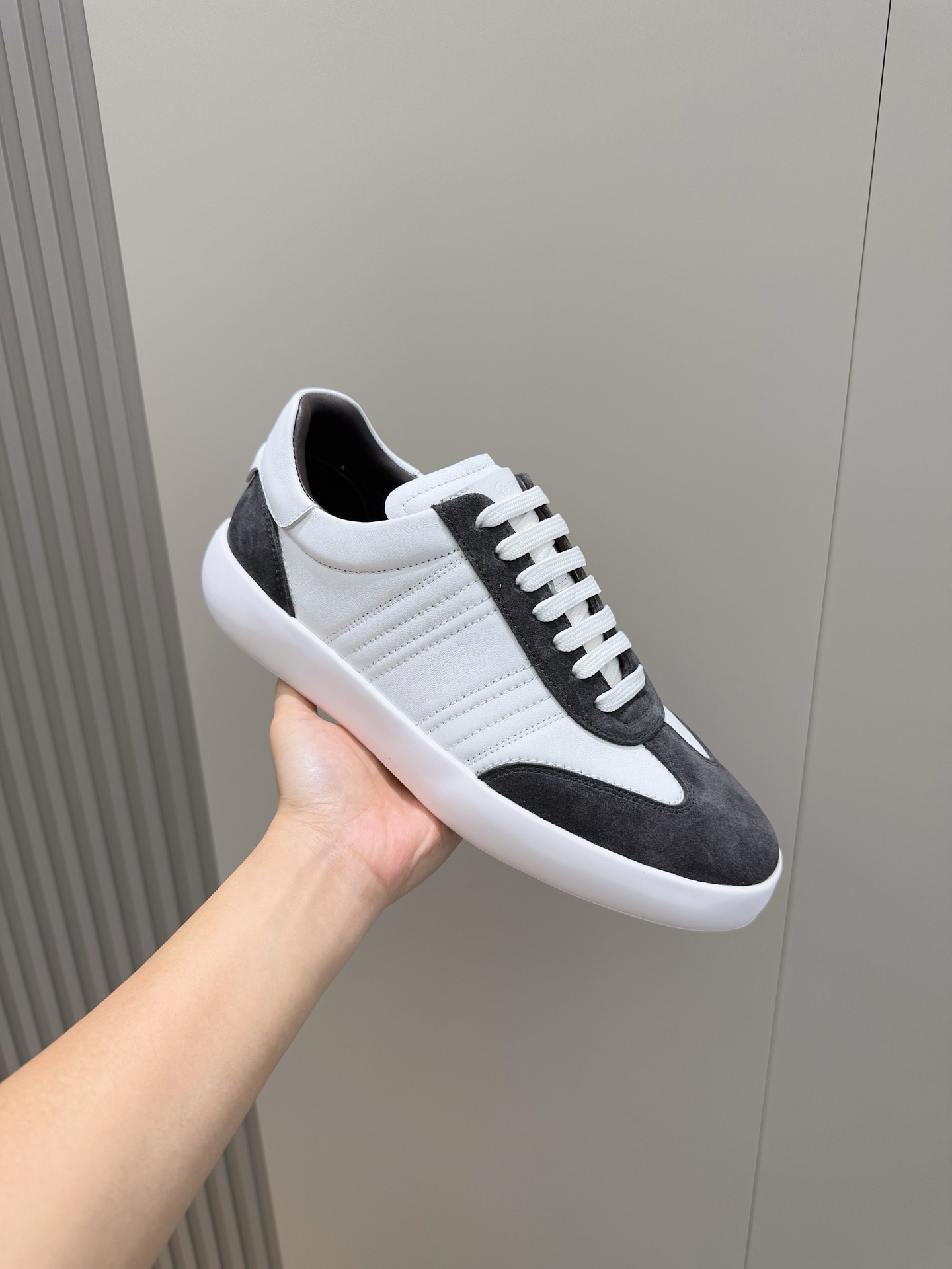 Brioni Men's Suede and Calfskin Leather Casual Sneakers - Size 39-44 6 i1742576847836 768 0 4