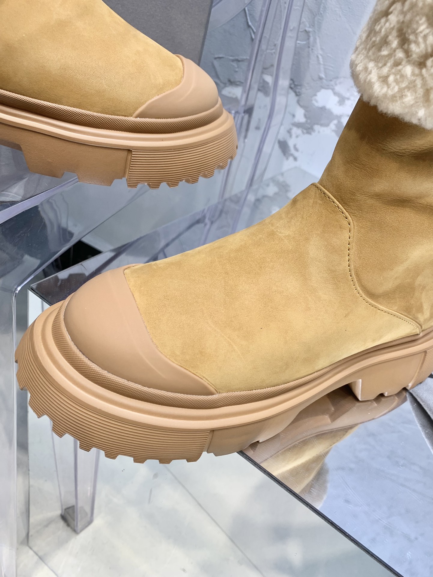 Winter Fashion Offer: Hogan 2023 Snow Boots for Cozy Style and Warmth - 图片 6