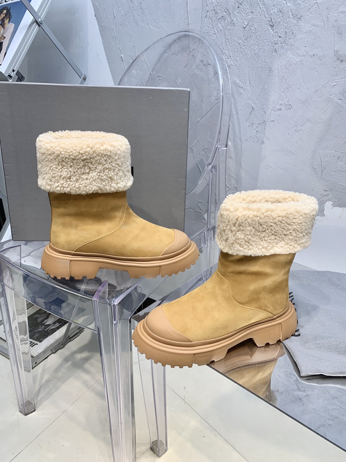 Winter Fashion Offer: Hogan 2023 Snow Boots for Cozy Style and Warmth - 图片 4