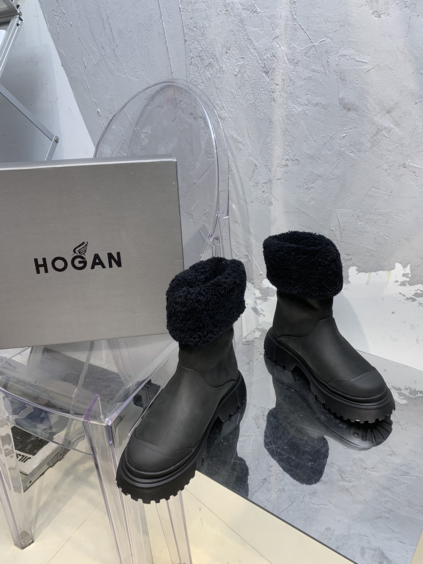 Winter 2023 Offer: Hogan Snow Boots for Cozy Style and Warmth - 图片 2