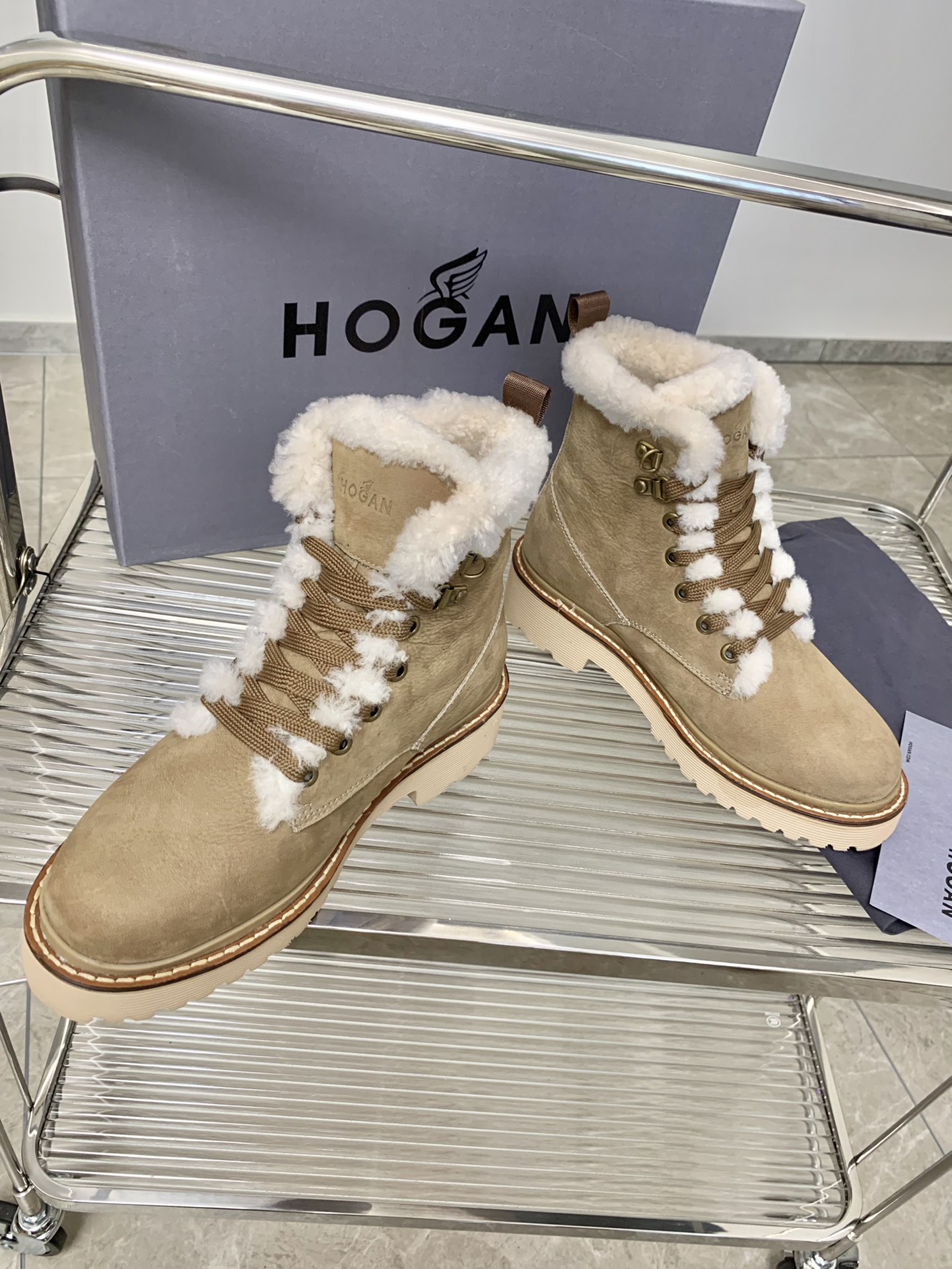 2023 Hogan Snow Boots: Sandskin, Pure Wool, Warmness, 35/40 Codes, 4Cm High - 图片 3
