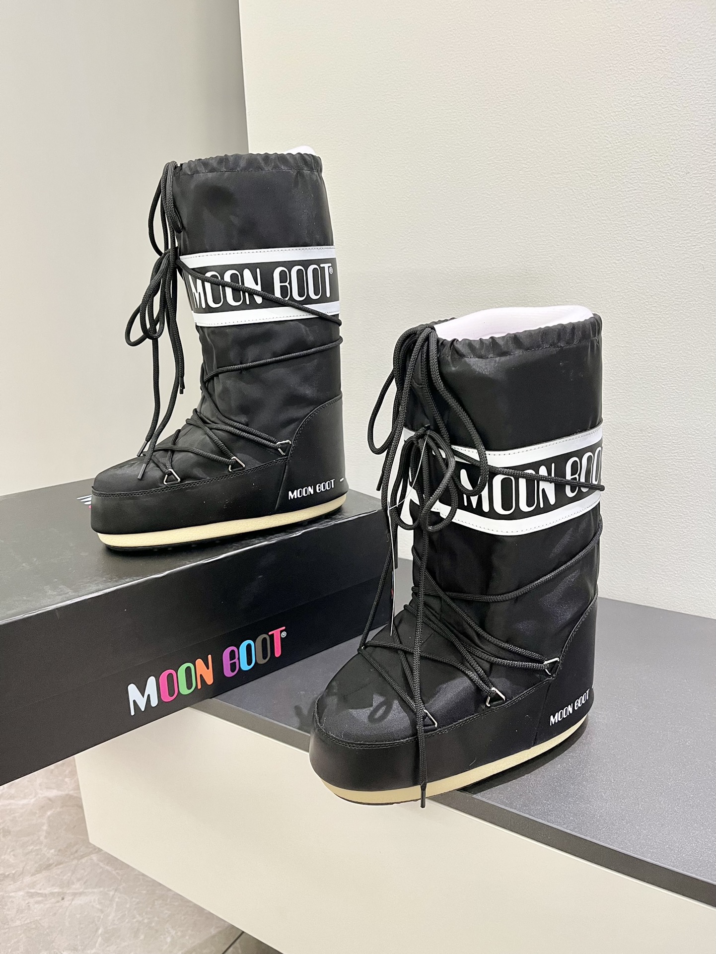 Moon Boots: Unique Snow Boots Trend with Inner Growth and Zirconium Fabric - 图片 4