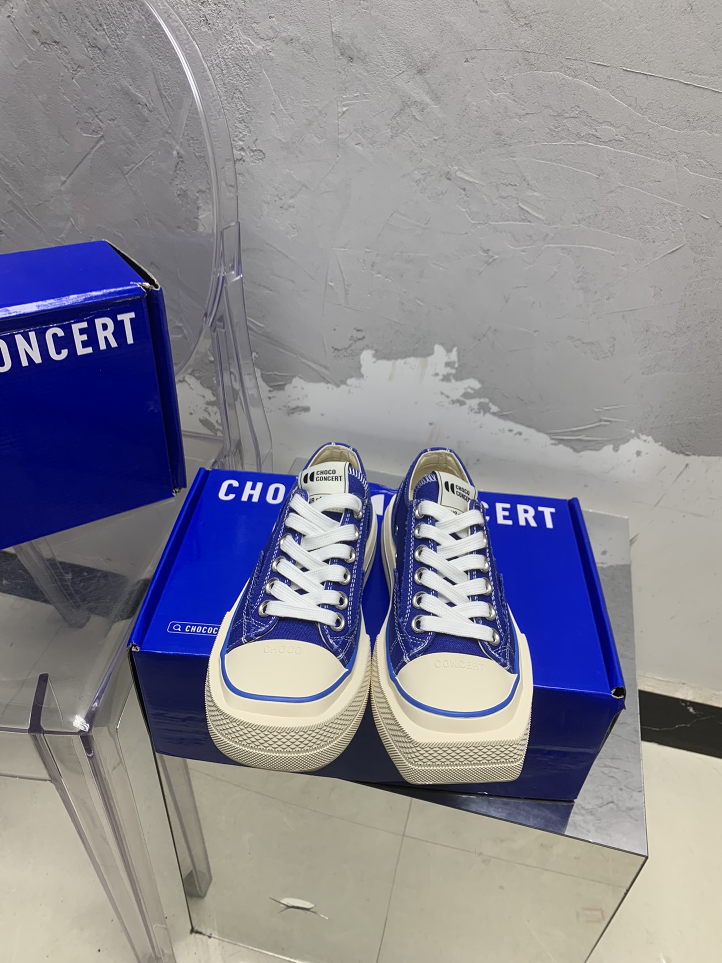 “Exclusive Monopoly Top Edition: Custom Canvas Shoes, 600 Quid, 2024 Chococoncert Series”