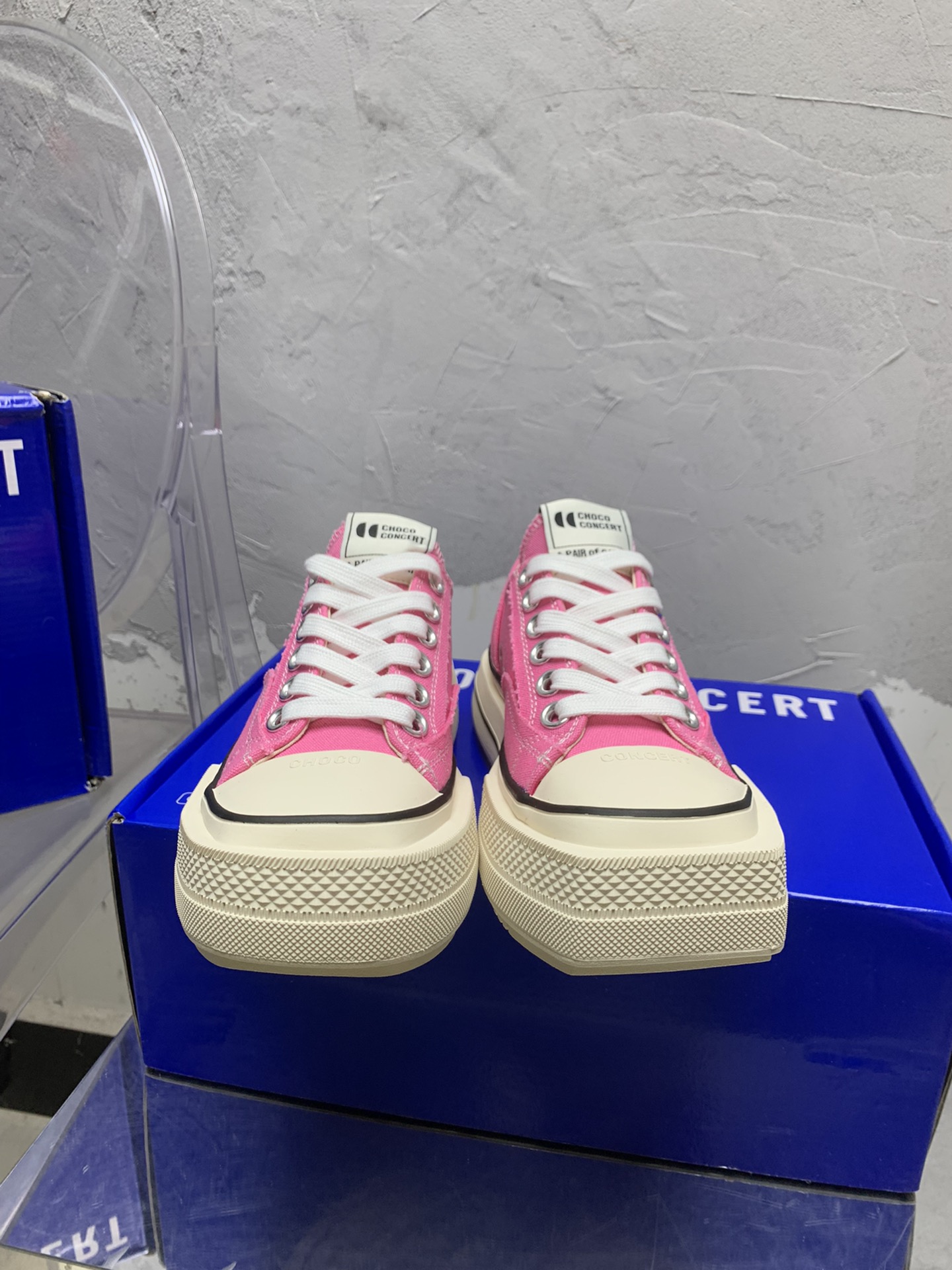 “Exclusive Monopoly Top Edition: Custom Canvas Shoes Collection for 2024” - 图片 9