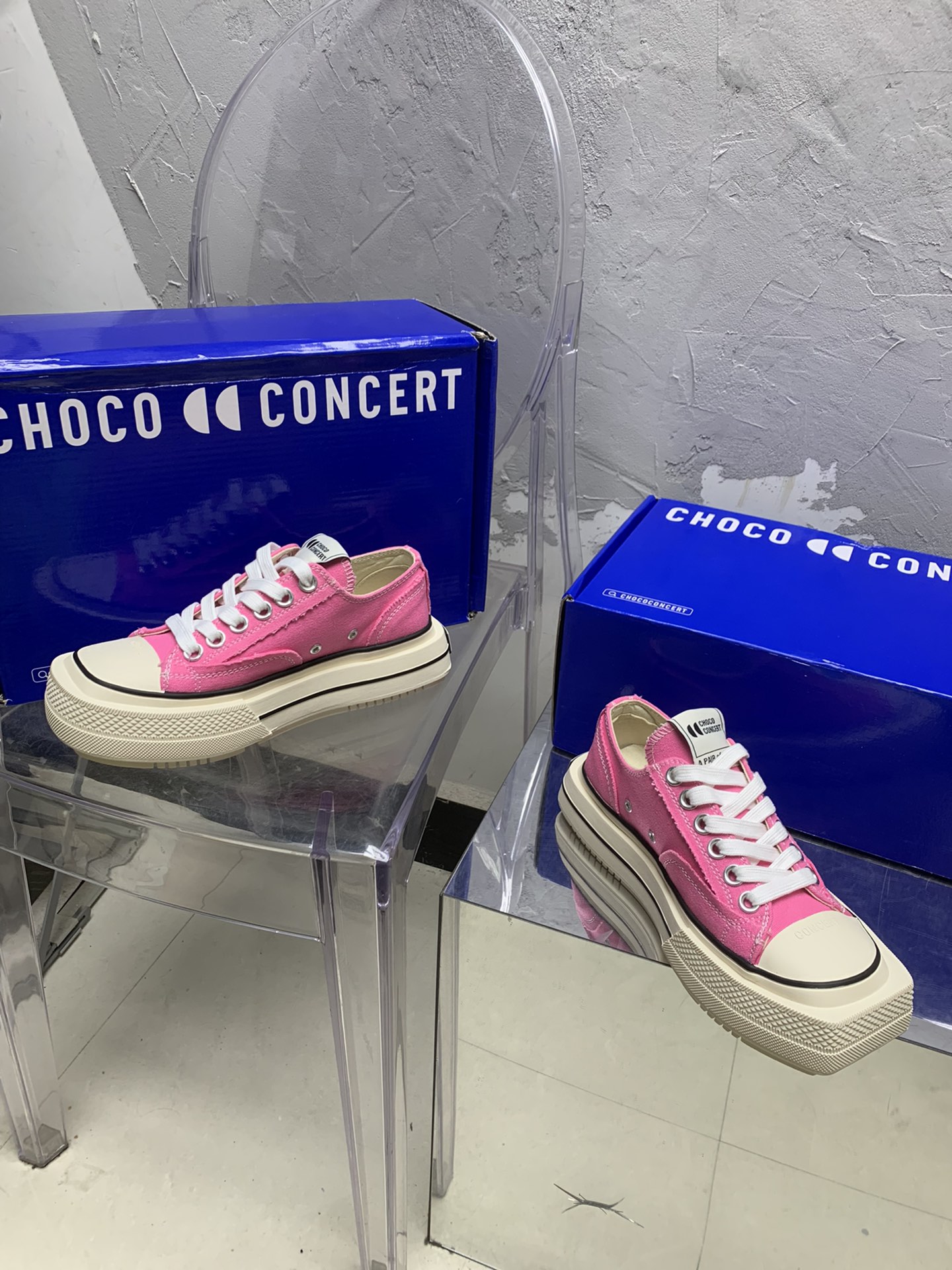 “Exclusive Monopoly Top Edition: Custom Canvas Shoes Collection for 2024” - 图片 2