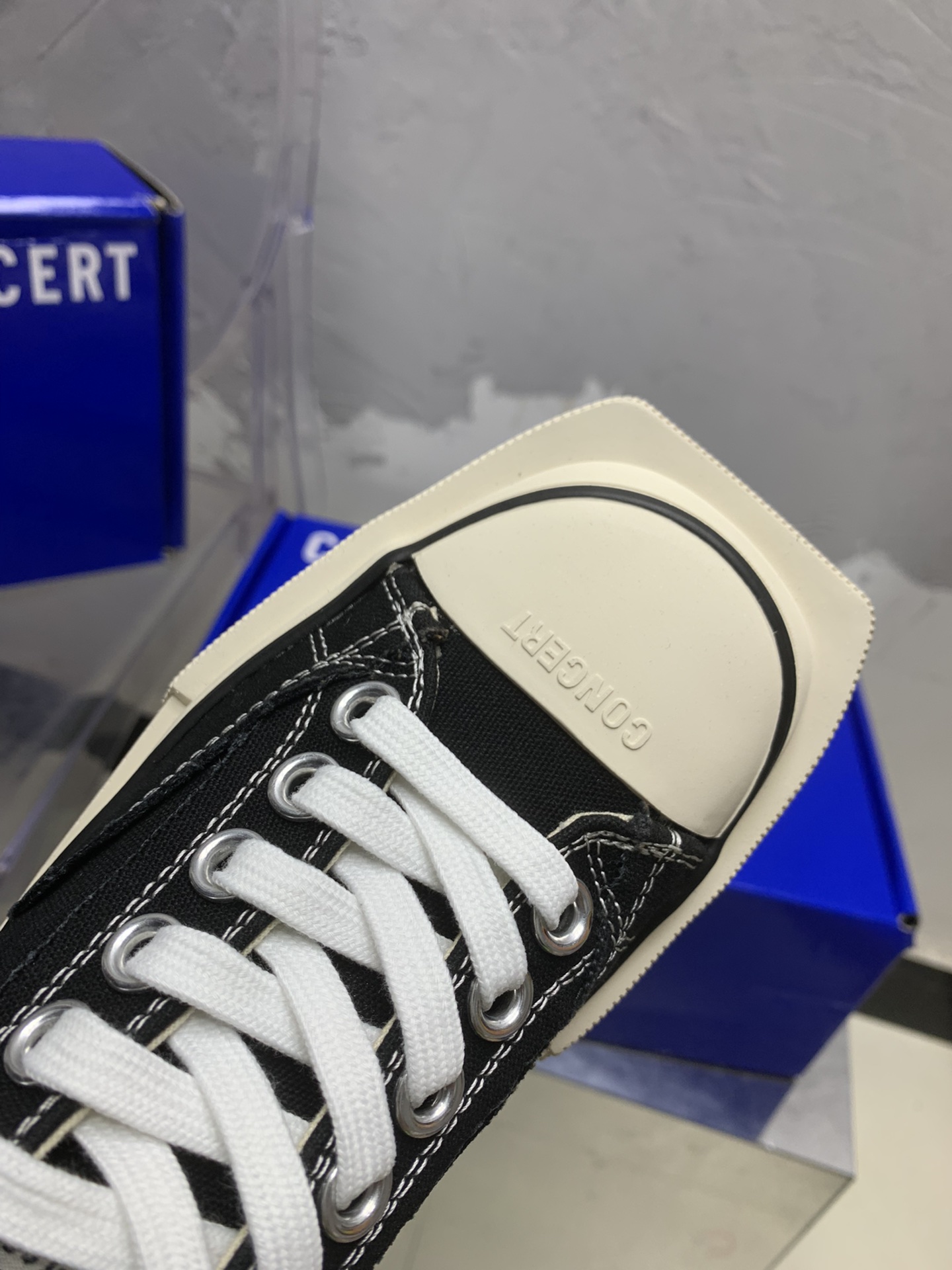 “Exclusive Monopoly Top Edition: Custom Canvas Shoes Collection for 2024” - 图片 8