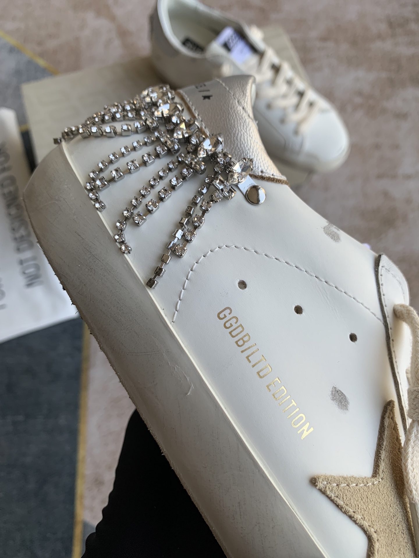 Nuevo color: versión superior GGDB ~~ Golden Goose Deluxe Brand # La mejor versión en toda la red no está convencida de…