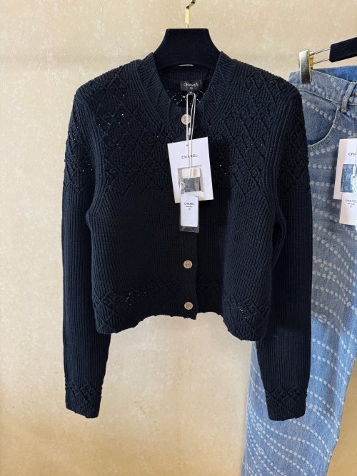 Chanel Women's Black Knit Button-Down Cardigan - Elegant & Comfortable 1 Chanel Women’s Black Knit Button-Down Cardigan – Elegant & Comfortable