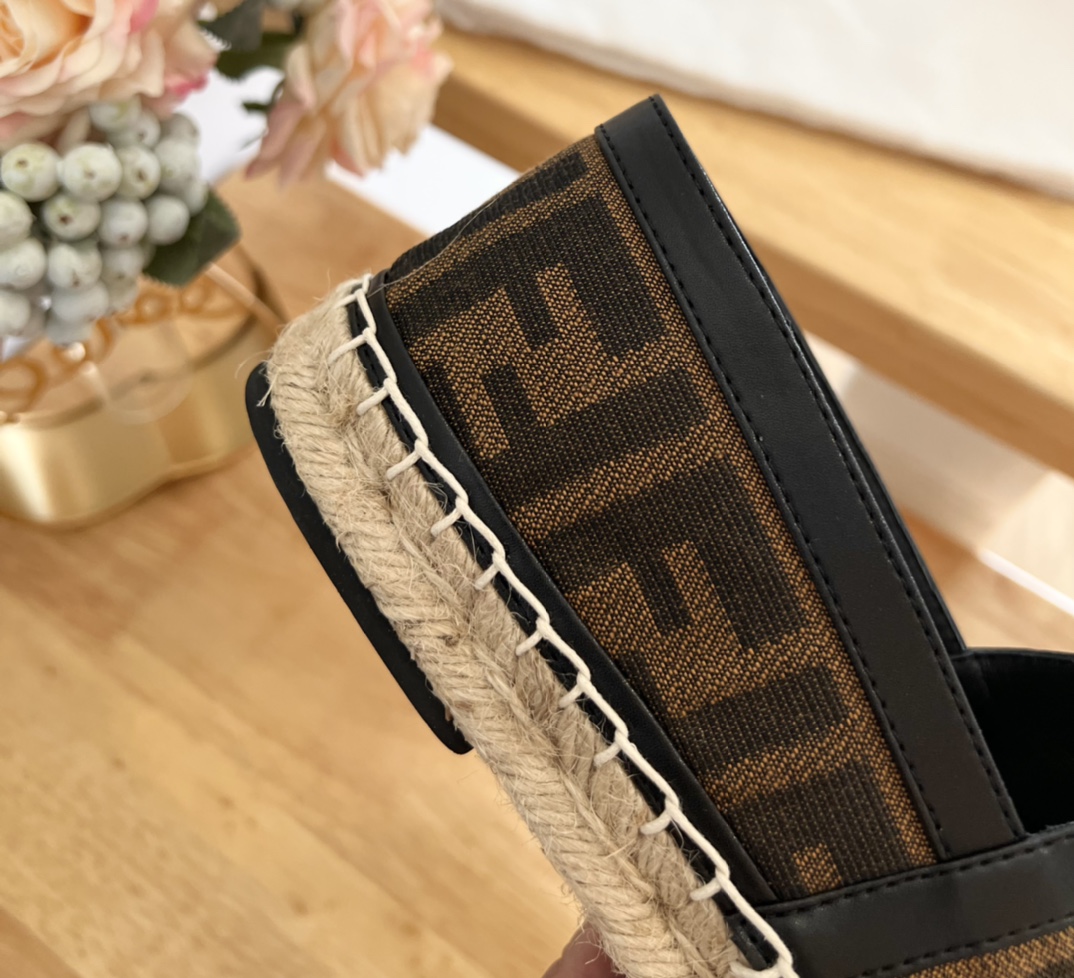 Fendi Sunshine FF Espadrilles