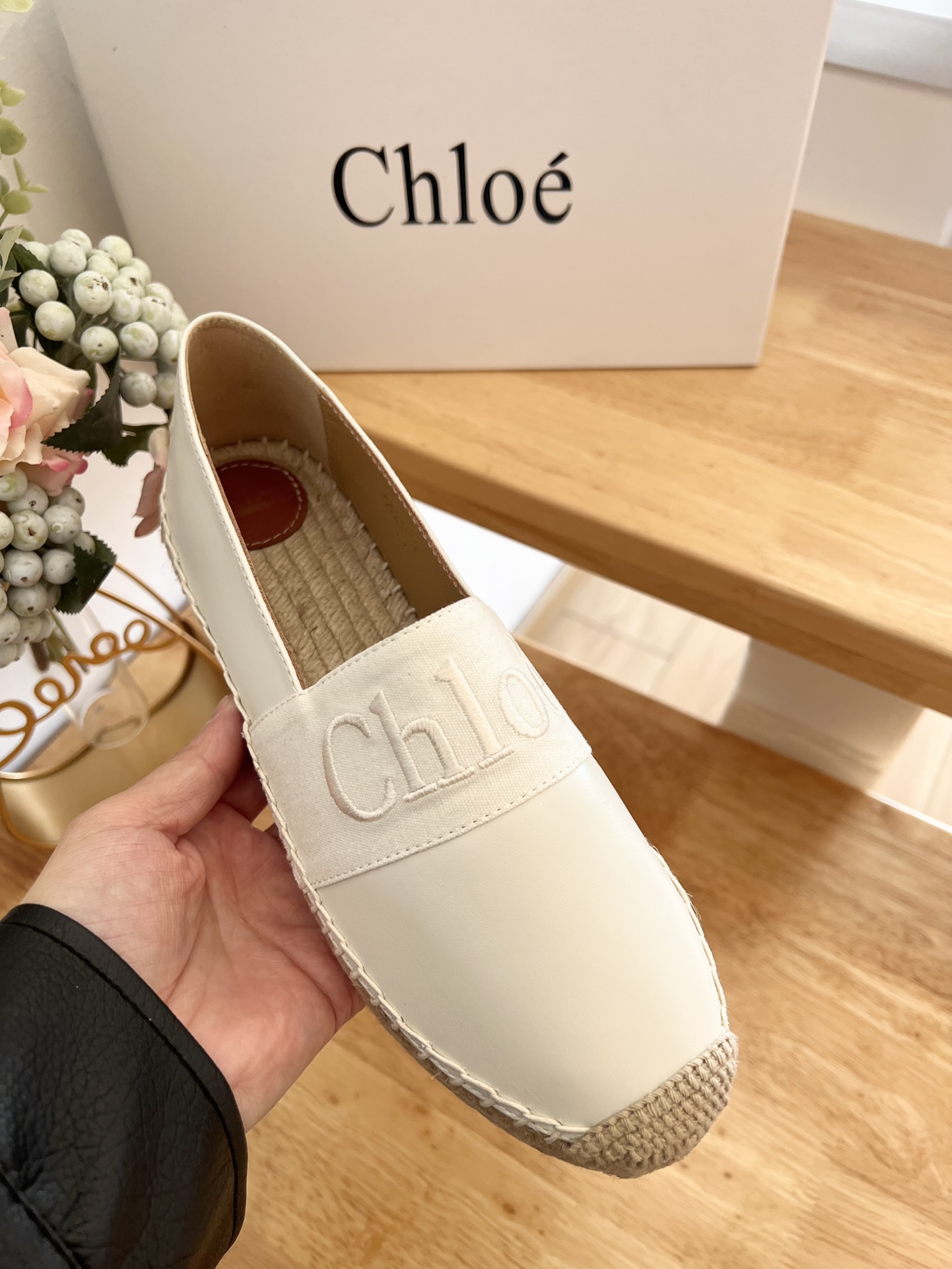 Chloé Woody Logo Leather Espadrilles