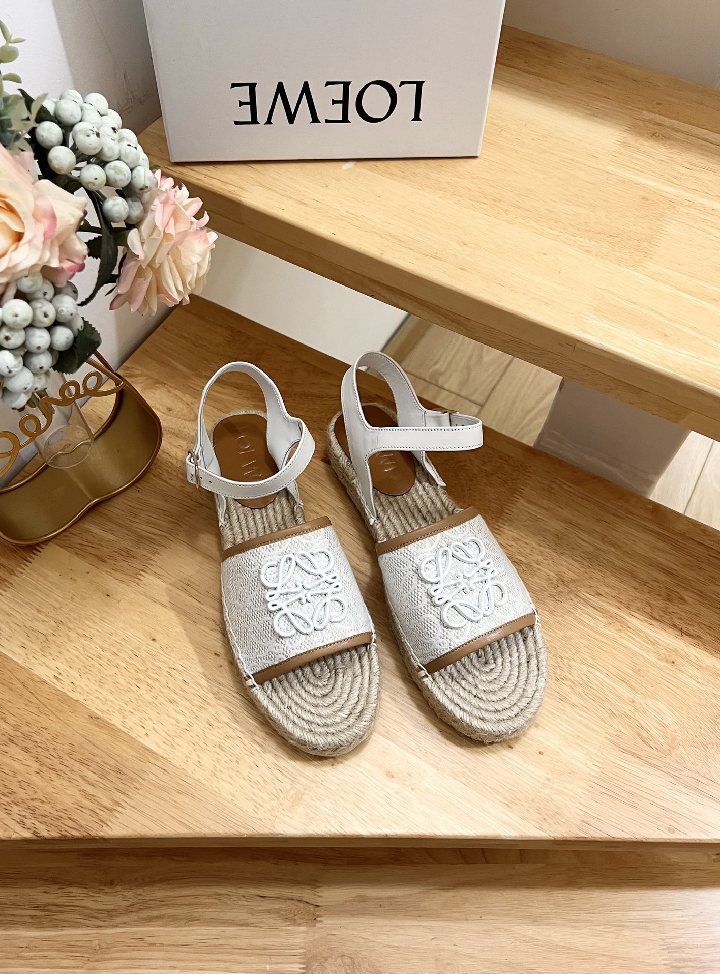 [Loewe Women