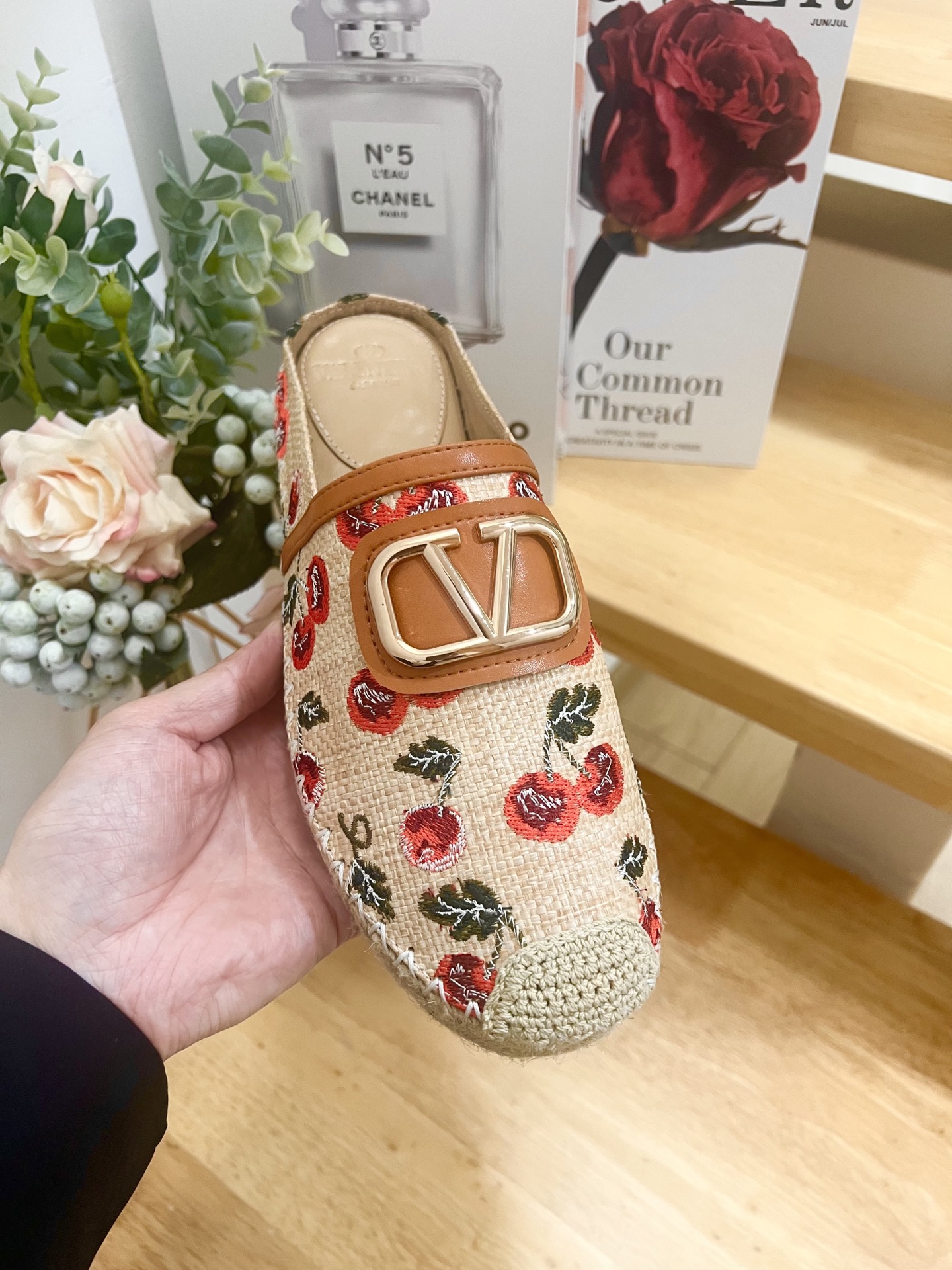 Valentino Garavani Raffia Mule Slippers with Cherry Print and VLogo 1 Valentino Garavani Raffia Mule Slippers with Cherry Print and VLogo