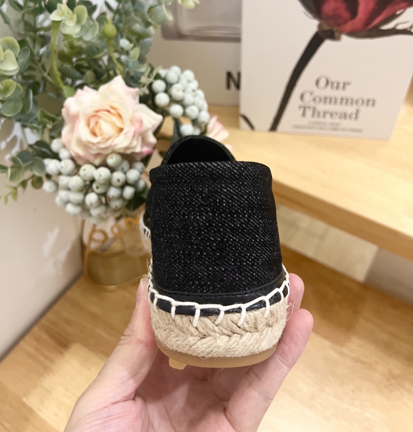 Gucci Ines Embroidered Appliqué Denim Espadrilles - Classic Comfort 10 i1744445324013 2032 0 8