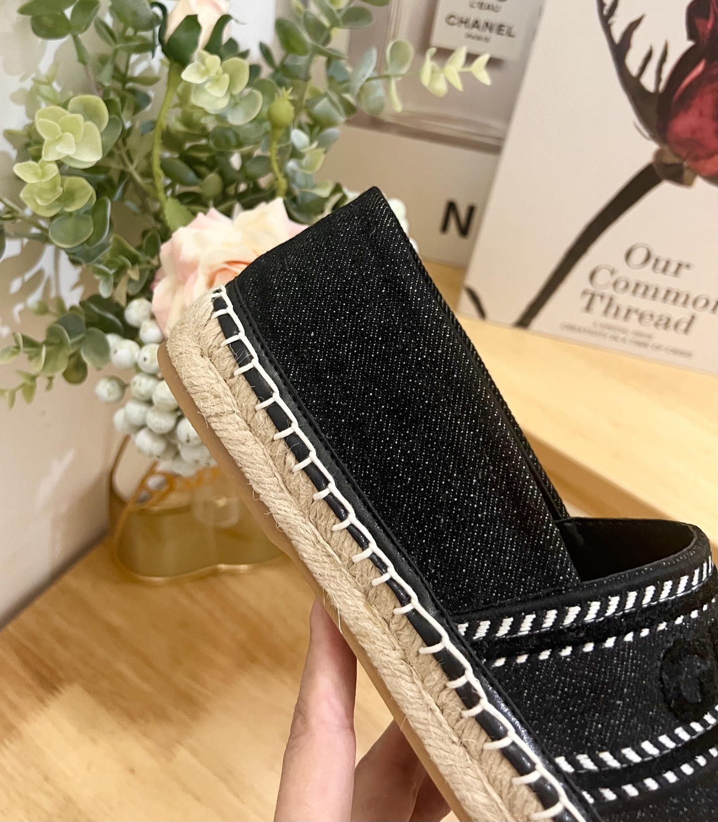 Gucci Ines Embroidered Appliqué Denim Espadrilles - Classic Comfort 9 i1744445324014 8564 0 7