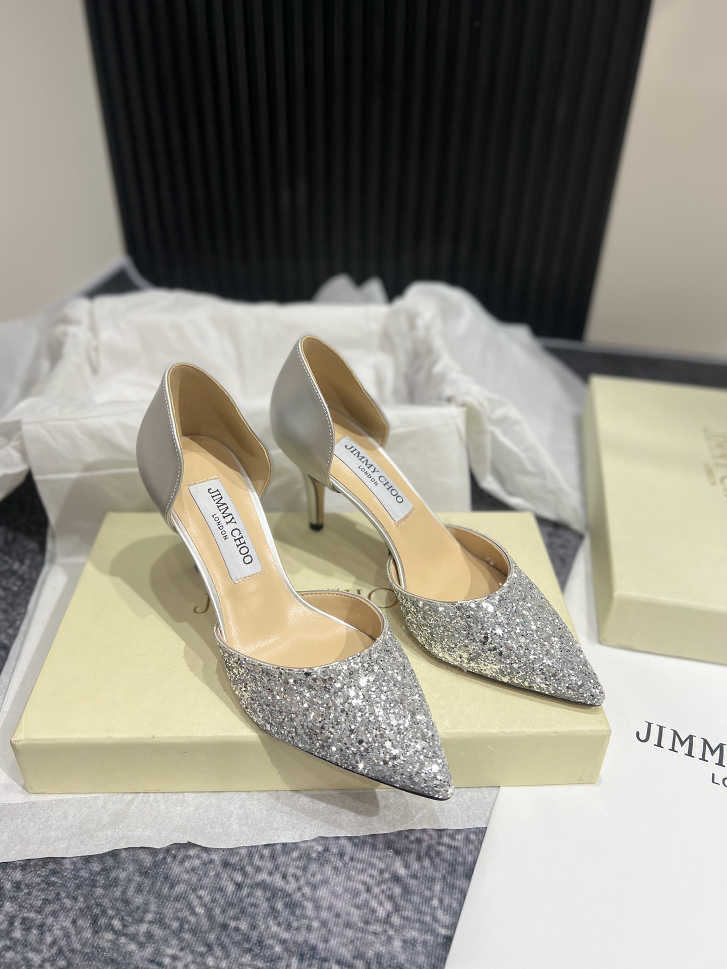 _dkW9sov9ZmXzwPGKiPKUG21gRjWIcJV-yY1Ylbw