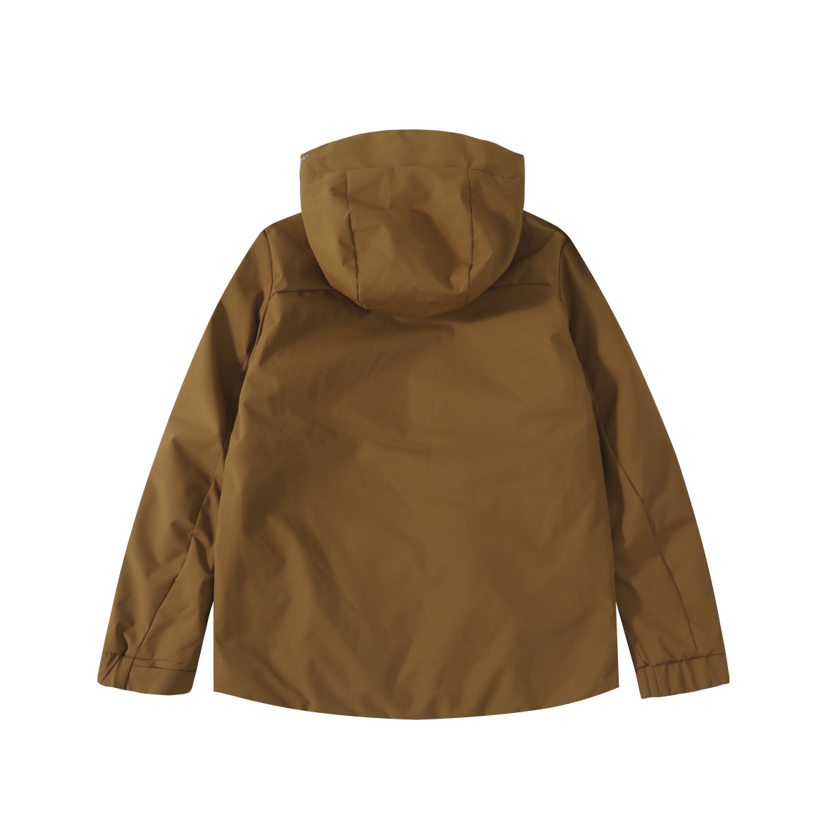 💰185 顶级版本
KOLON SPORT可隆2025官网最新款！男女情侣款连帽羽绒棉服功能性棉衣
专柜在售2880+
新款功能性棉衣
版型超级正  上身效果极佳 挺阔有质感 
户外功能防水级别
防水压胶拉链 
所有走线做工精细不粗糙，高档有质感 
括号手插兜剪裁设计 
无痕外衣有做75d贴膜防水层，防风防水
内里面料20d尼龙 不静电 
填充采用一片式轻量仿丝棉，有厚度的多层纤维结构 工艺均匀 
机洗不坨绒，蓬松轻便和羽绒服一样，蓄热保暖
连帽设计 领口 下摆都配置可调节防风扣 袖口半松紧魔术贴
颜色：黑色 棕色 紫色
尺码：M-3XL