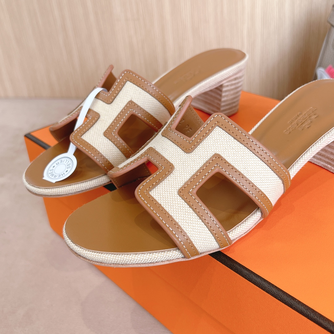 Hermes Oasis Heeled Sandals: Stylish, Comfortable, and Versatile Design 9 i1726309954 6207 6