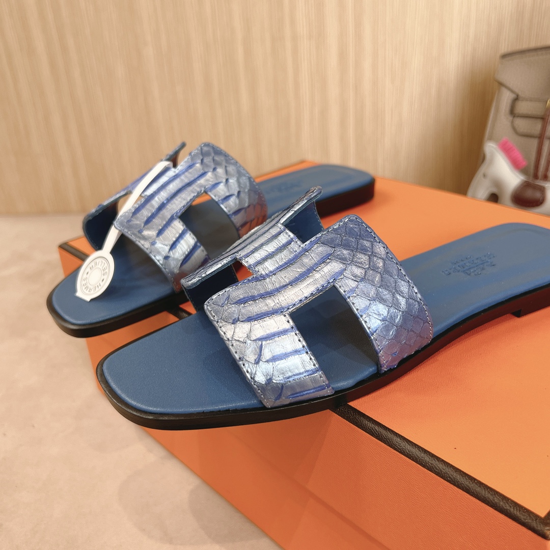 Hermes Oran Sandal: Stylish & Versatile Snake Skin Leather Slides 9 i1726311686 7952 8