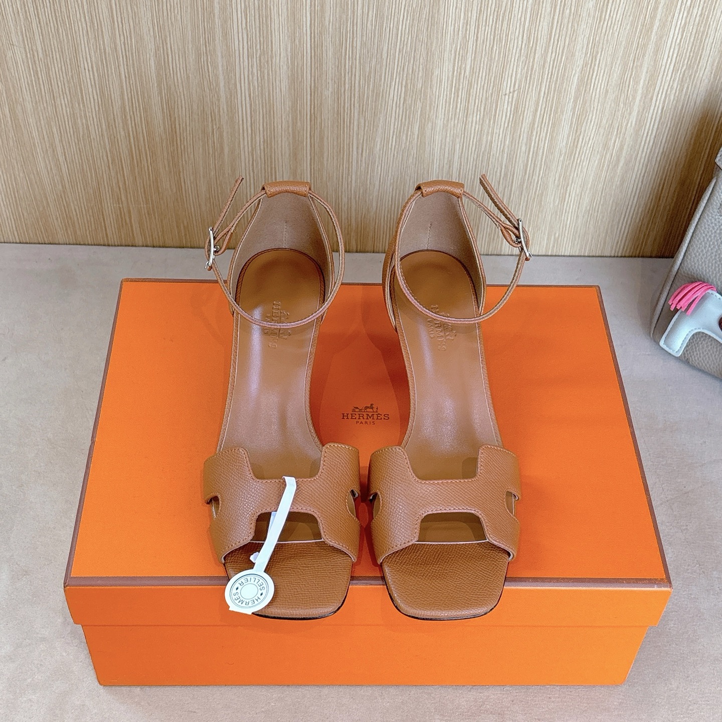 NO:248048,【4cm photo】Empty Hermes Joy 45 high heel sandals—————————————————————————————————————————————————————————————————————————————————————————————————————————————————————————————————————————————————————————————————————————————————————————————————————————————————————————————————————————————————————————————————————————————————————————————————————————————————————————————————————————————————————————————————————————————————————————————————————————————————————————————————————————————————————————————————————————————————————————————————————————19860909【4cm组图】空面Hermes 爱马仕 Joy 45高跟凉鞋———————————时尚又百搭 搭配H鞋头 超级舒服 每个细节都做到极致 搭配同色调标志性纯鞋扣 设计简约流畅 打造时尚柔美造型 原版小牛皮原版1:1独家私模鞋跟/原版真皮大底  跟高:10.5cm 7cm 4cm 三个跟高 SIZE34-43（34.40.41.42.43定制不退不换）,高跟鞋凉鞋,hermes,hermes,sandals,high heels,cowhide,Leather soles,Women's Shoes