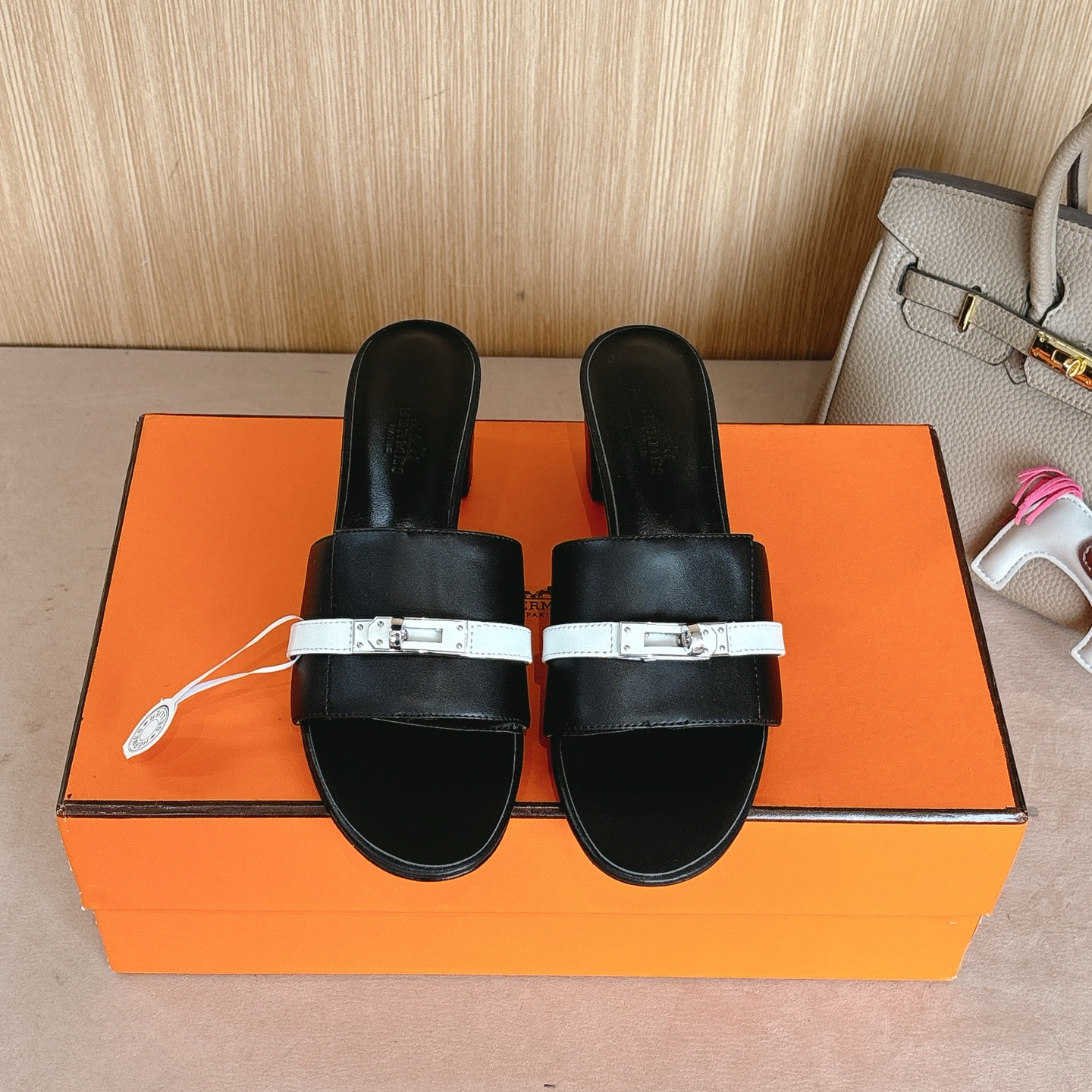 NO:248014,Leather buckle Hermes Hermes new Gigi sandals—————————————————————————————————————————————————————————————————————————————————————————————————————————————————————————————————————————————————————————————————————————————————————————————————————————————————————————————————————————————————————————————————————————————————————————————————————————————————————————————————————————————————————————————————————————————————————————————————————————————————————————————————————————————————————————————————————————————————————————————————————————————19860909皮扣Hermes爱马仕新款Gigi凉鞋———————————时尚又百搭 超级舒服 每个细节都做到极致 /原版私模纯钢Kelly扣五金贴皮扣件/意大利真皮大底 跟高:5cm SIZE35~42（40.41.42定制不退不换）,拖鞋,hermes,hermes,sandals,slippers,Leather soles,Women's Shoes